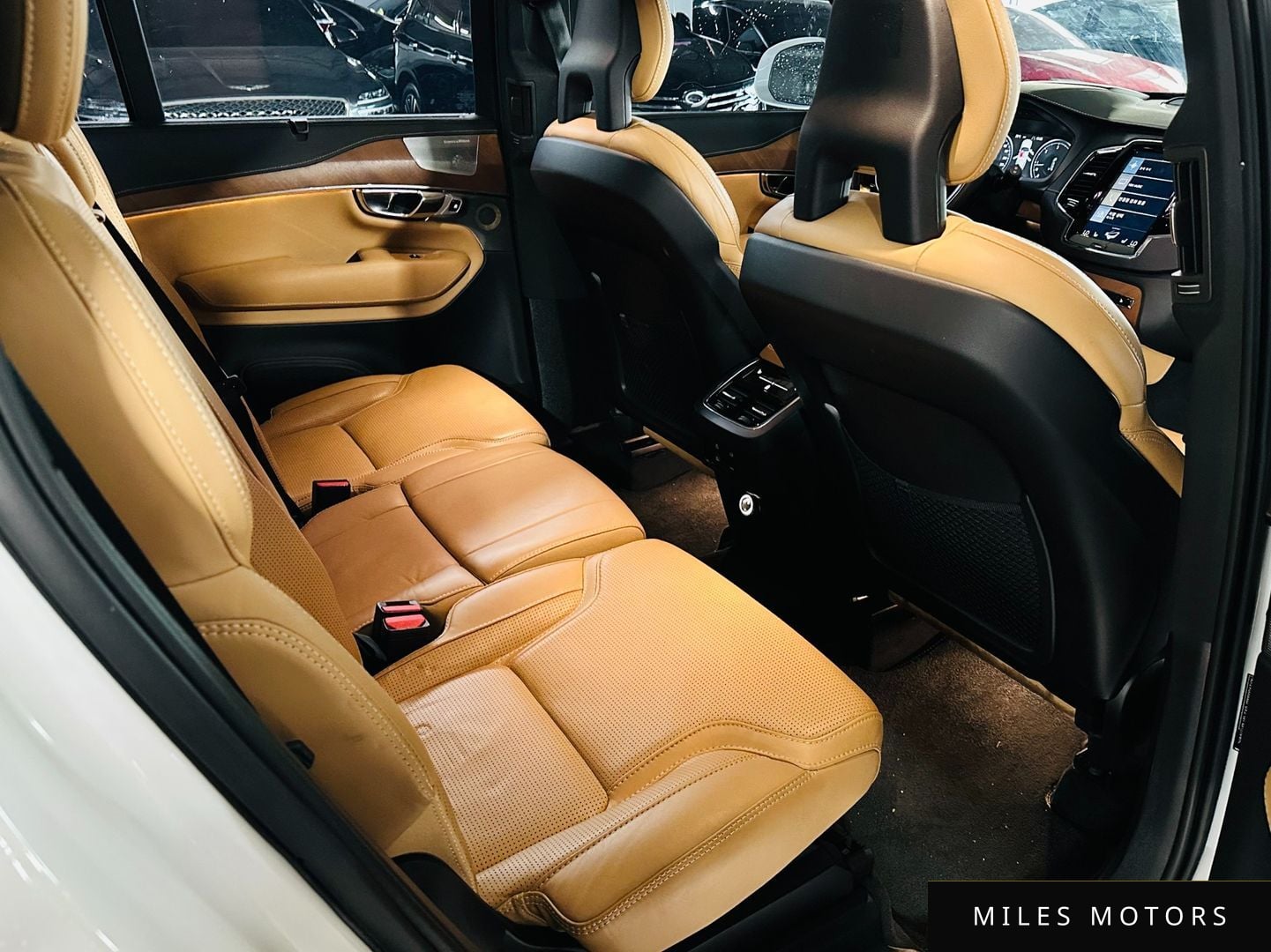 Volvo XC90 2018 — миниатюра 8