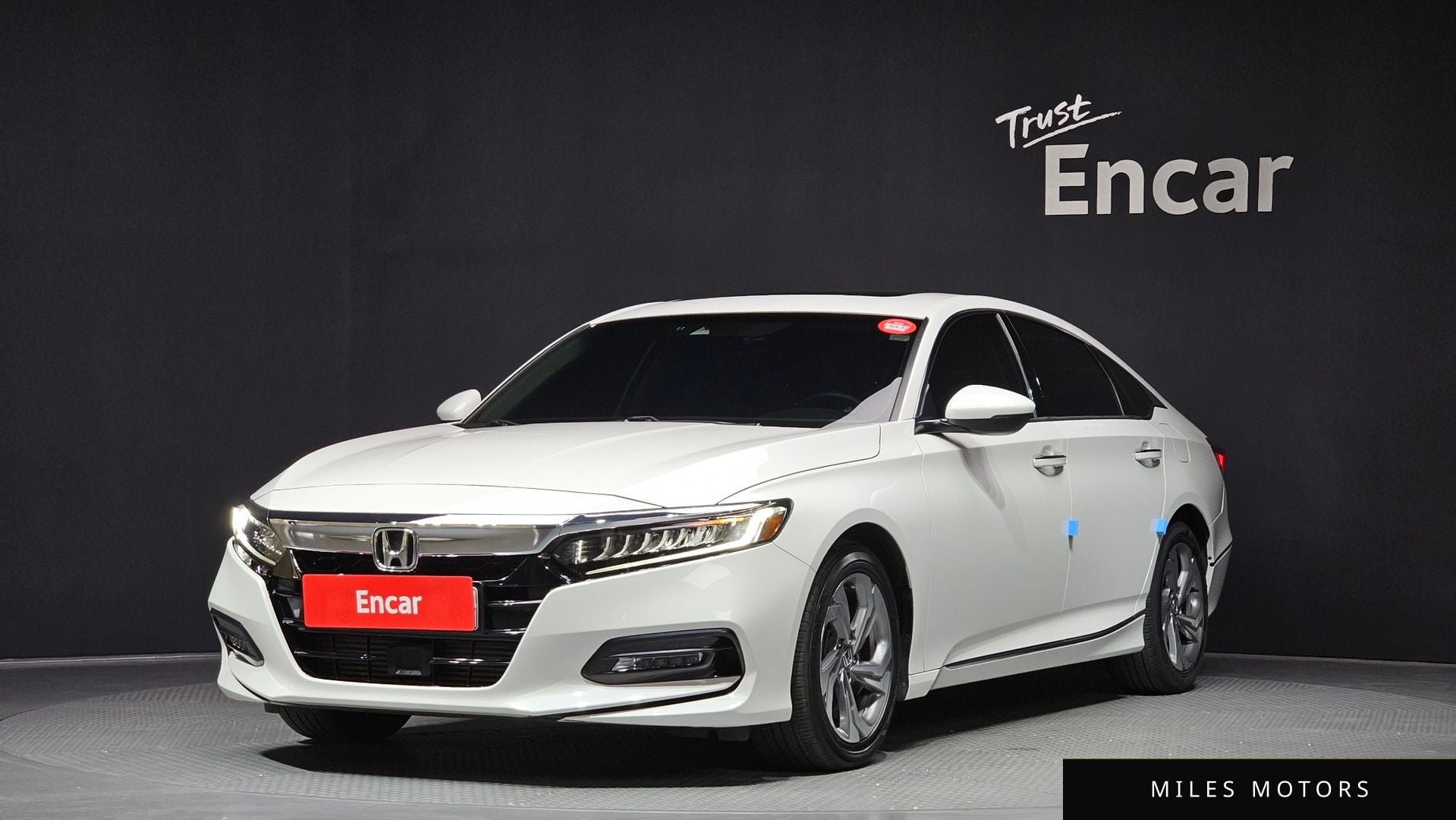 Honda Accord 2019 — фото 1 из 12