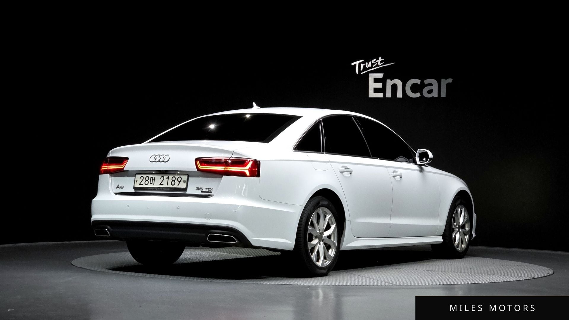 Audi A6 2018 — миниатюра 2