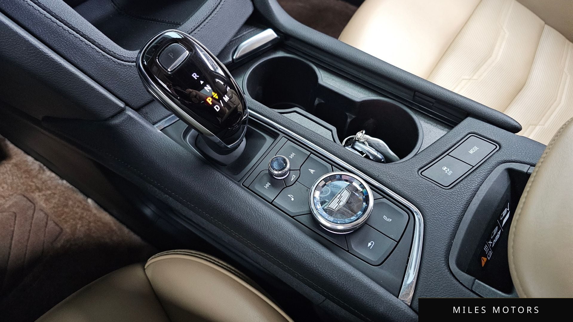 Cadillac XT6 2021 — миниатюра 12