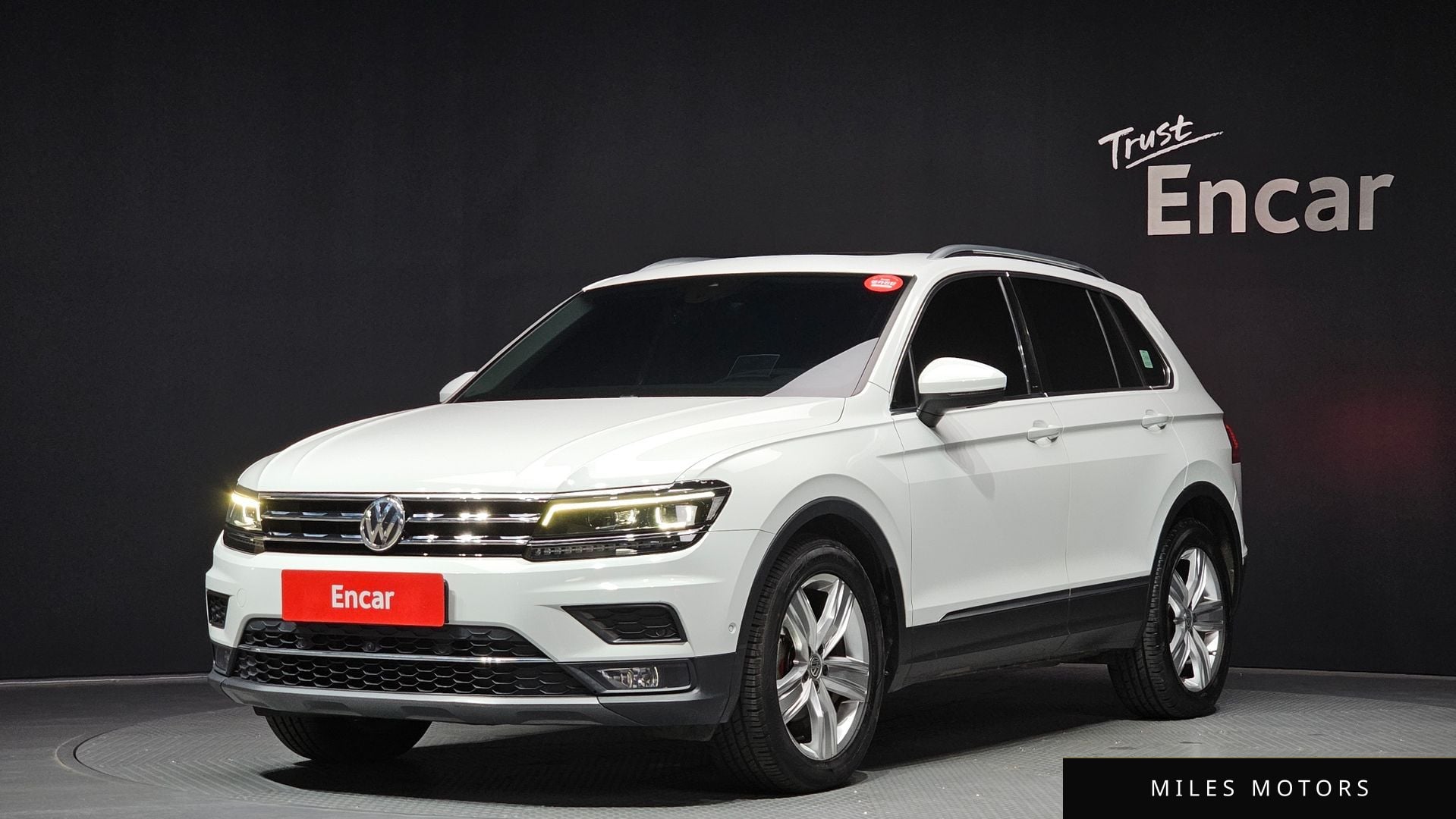 Volkswagen Tiguan 2020 — фото 1 из 12