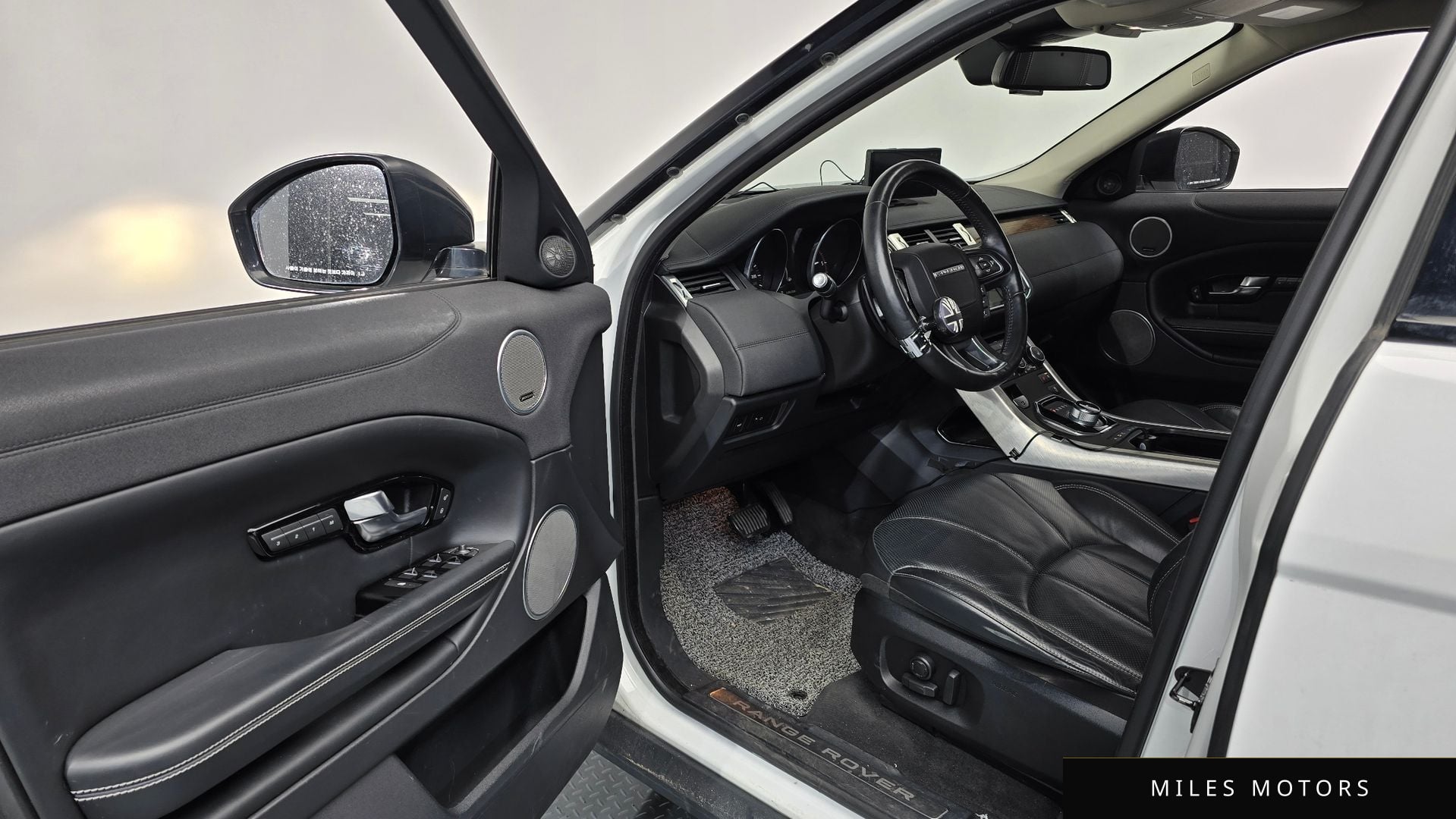 Land Rover Range Rover Evoque 2016 — миниатюра 10