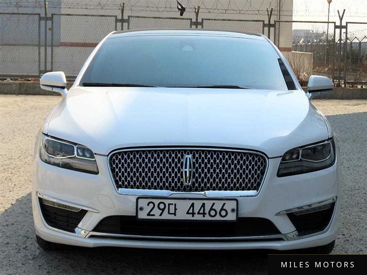Lincoln MKZ 2018 — миниатюра 3