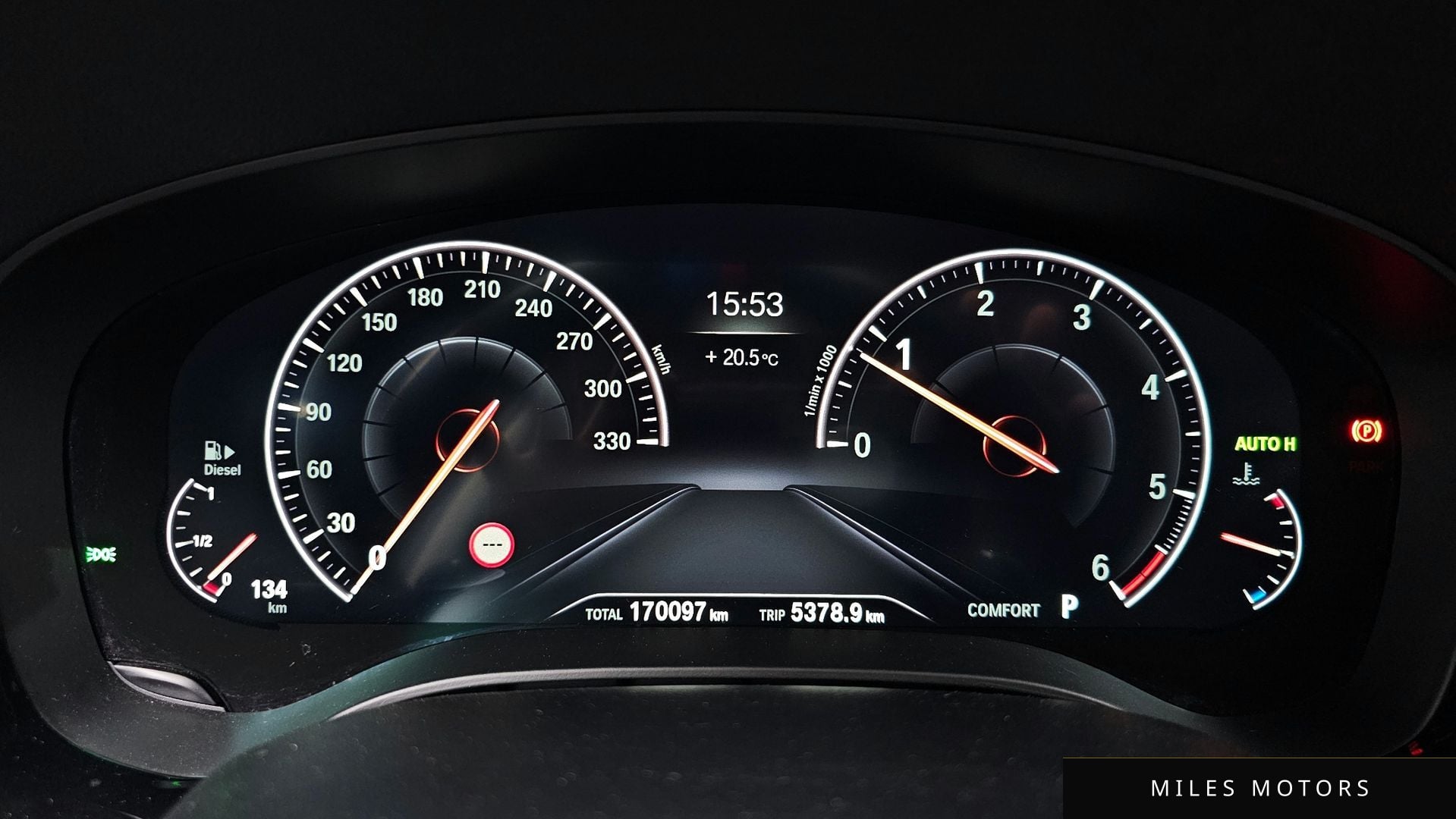 BMW 5 Series (G30) 2019 — миниатюра 8