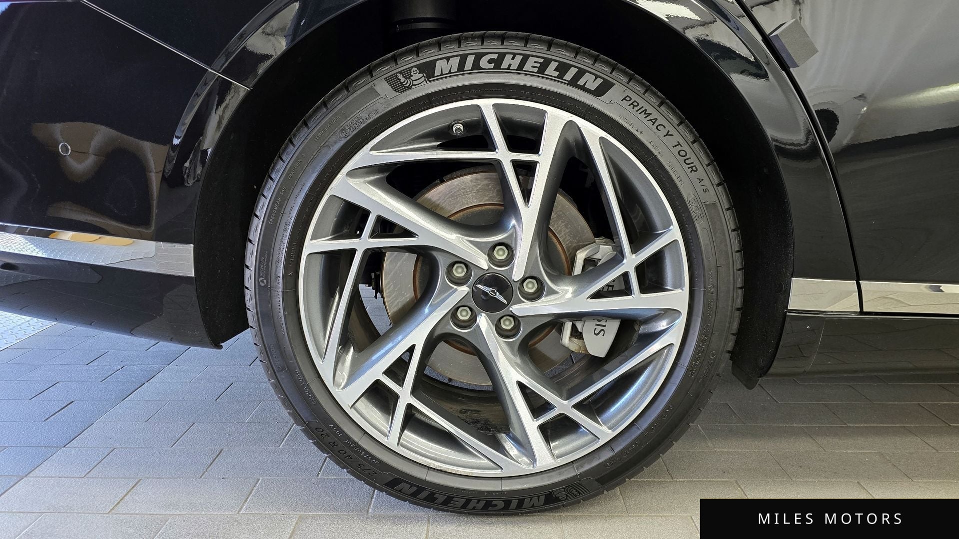 Genesis G90 (RS4) 2023 — миниатюра 5
