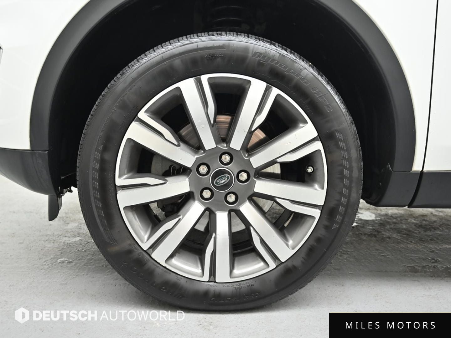 Land Rover Discovery Sport 2017 — миниатюра 5
