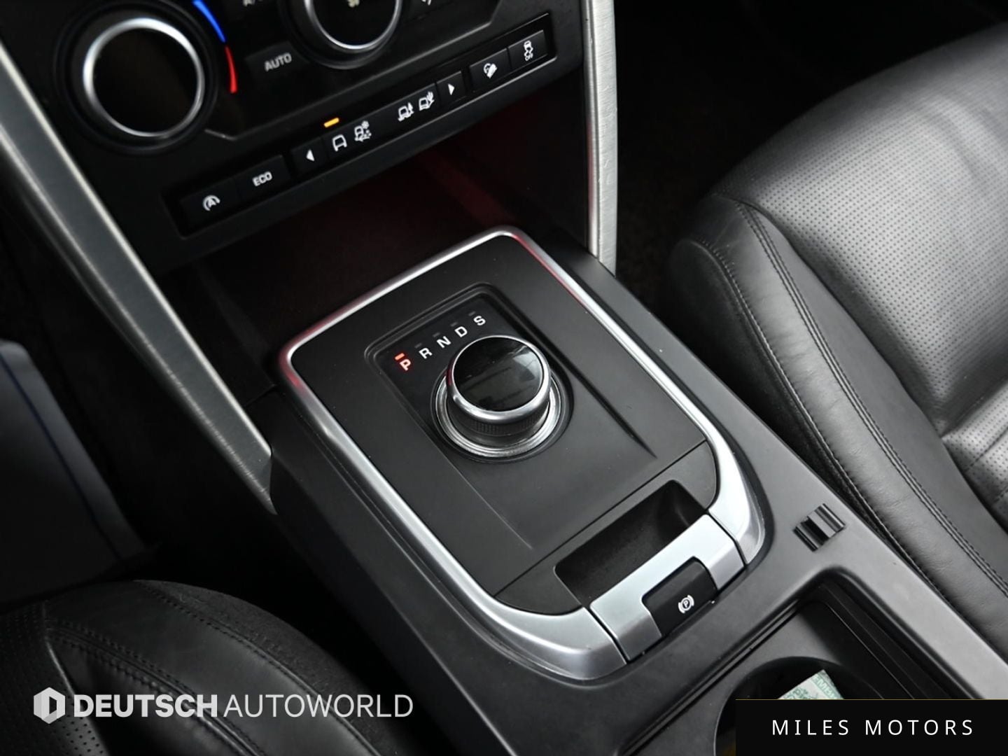 Land Rover Discovery Sport 2017 — миниатюра 9