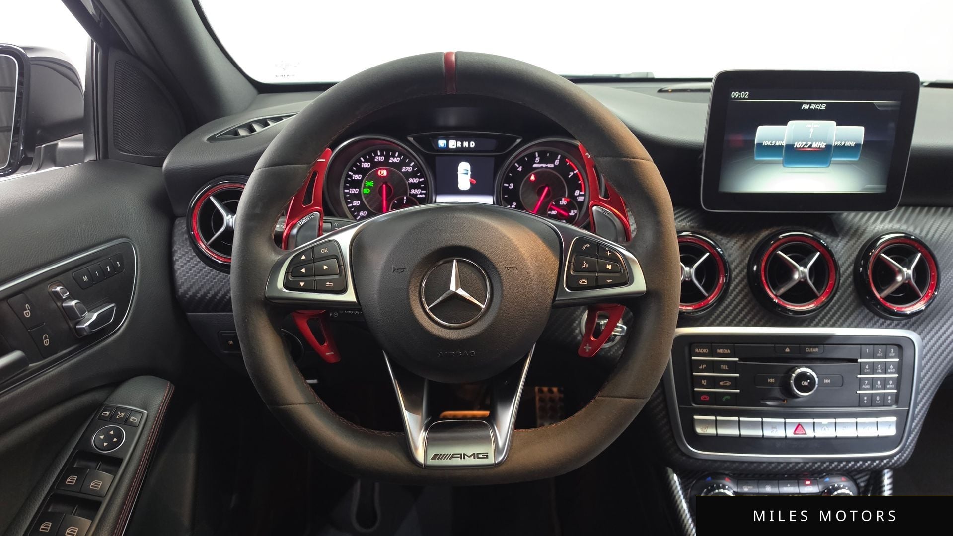 Mercedes-Benz A-Class W176 2017 — миниатюра 12