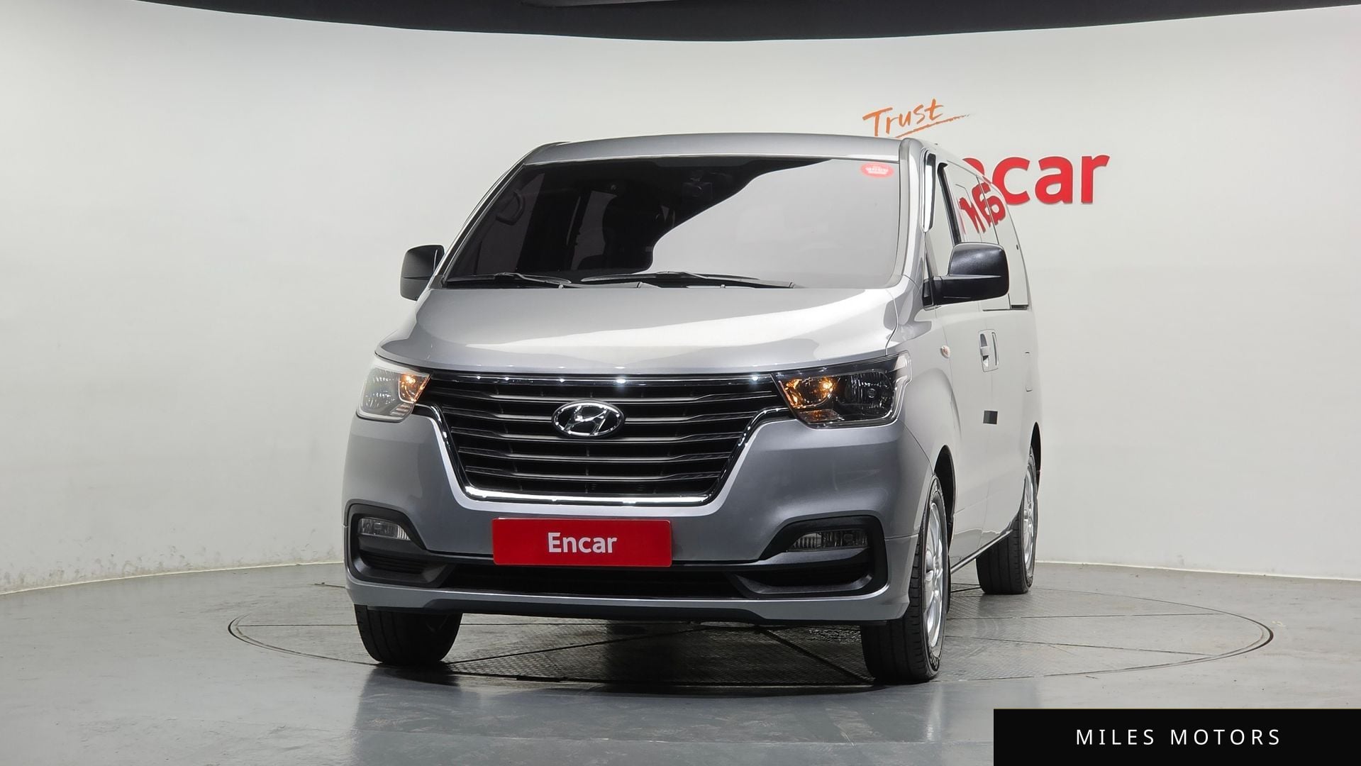 Hyundai Starex 2018 — миниатюра 3