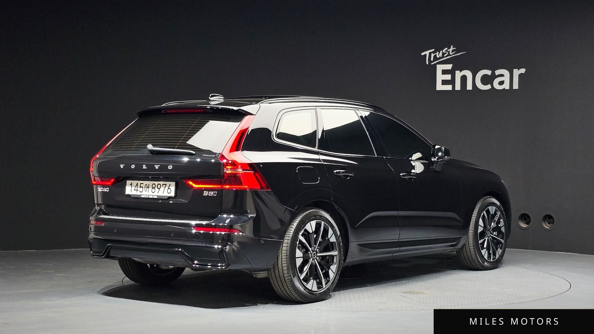 Volvo XC60 2026 — миниатюра 2