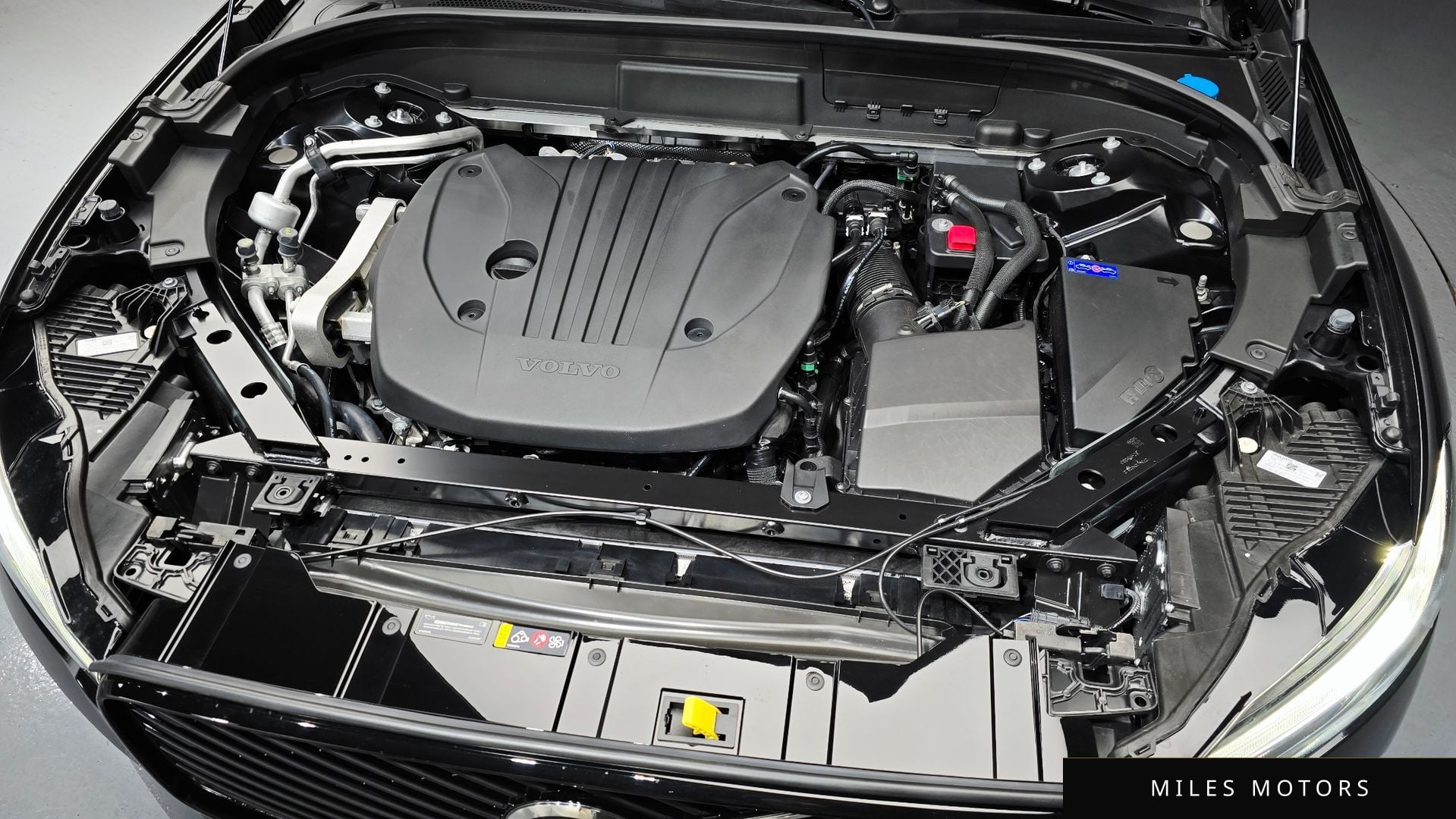 Volvo XC60 2026 — миниатюра 6