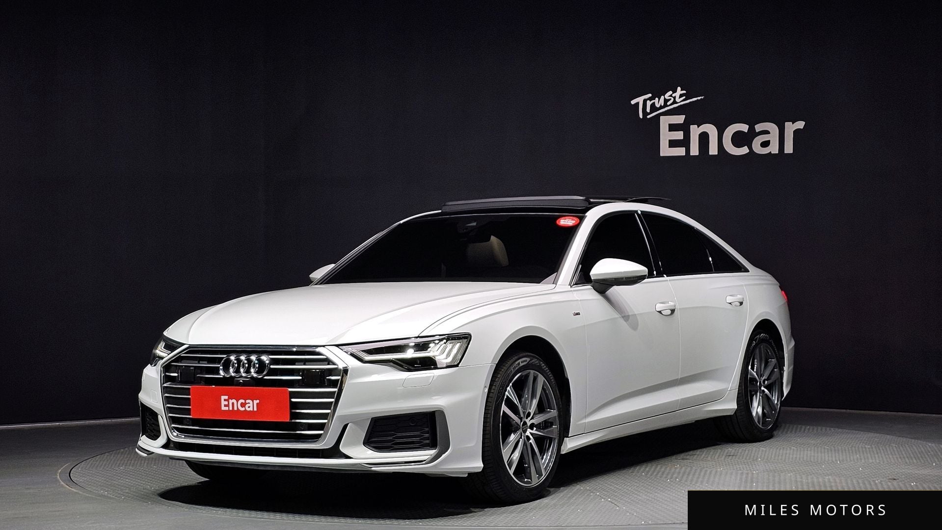 Audi A6 (C8) 2023 — фото 1 из 12