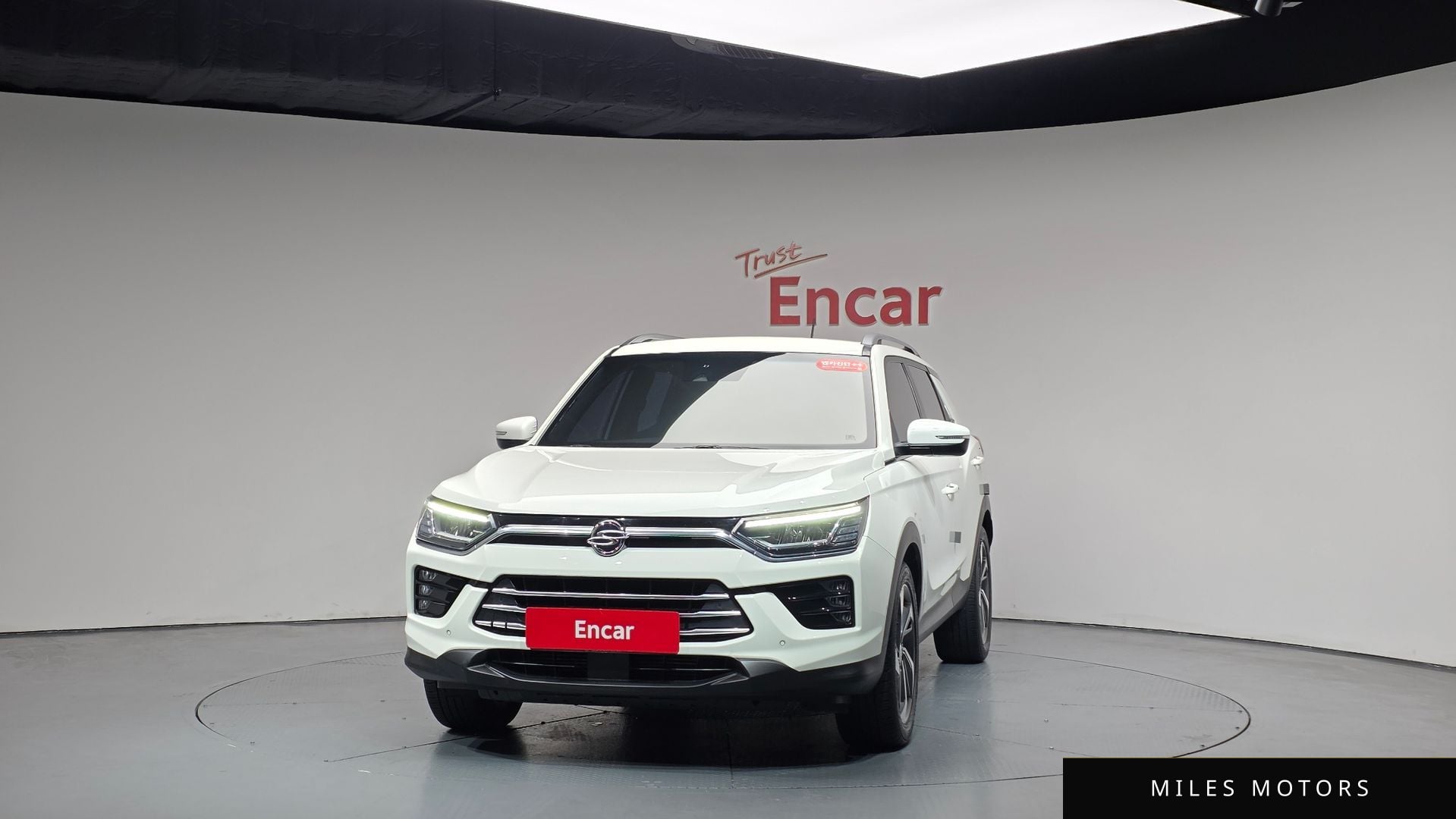 KG Mobility Beautiful Korando 2019 — миниатюра 2