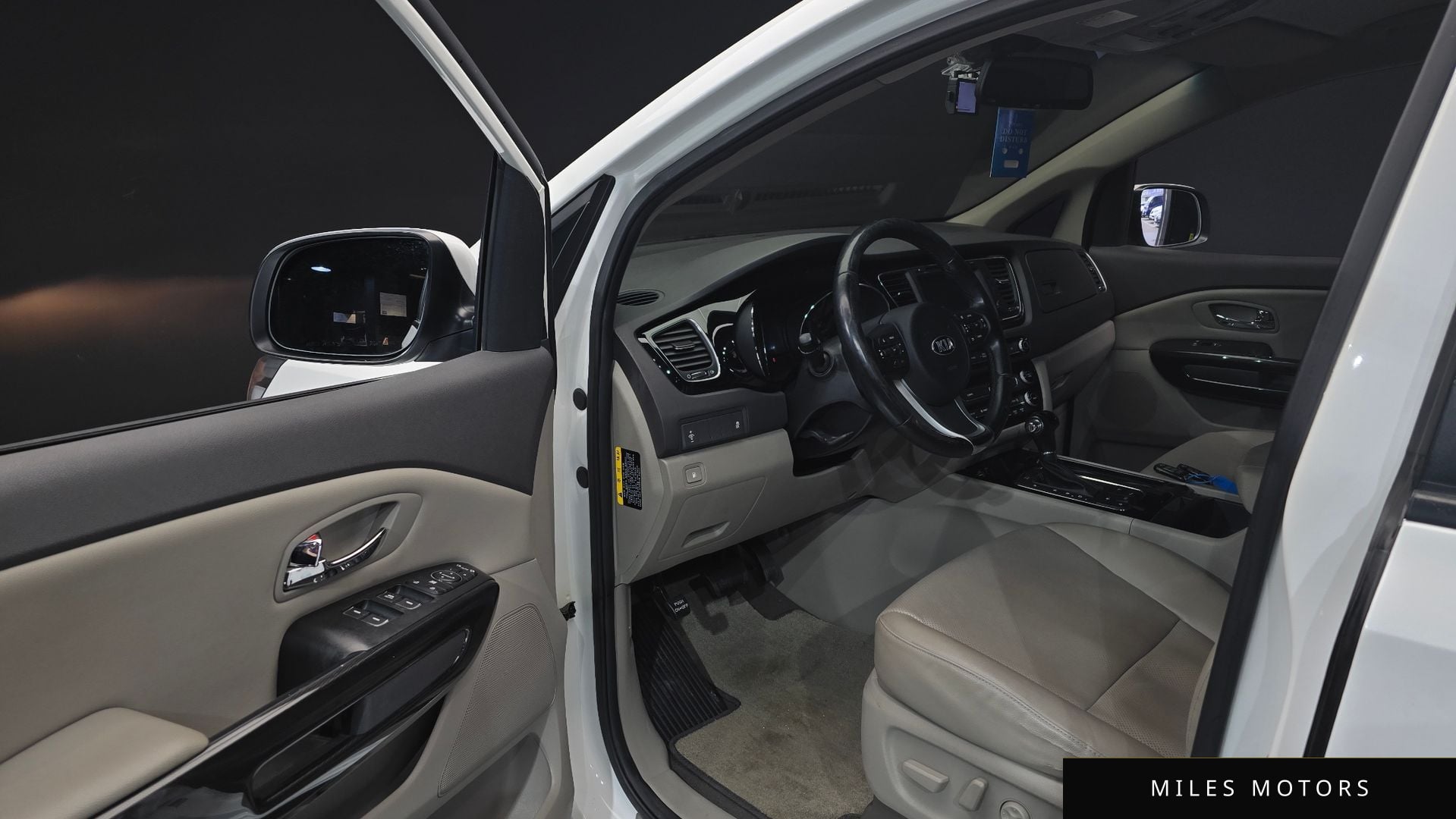 Kia Canival 2016 — миниатюра 10