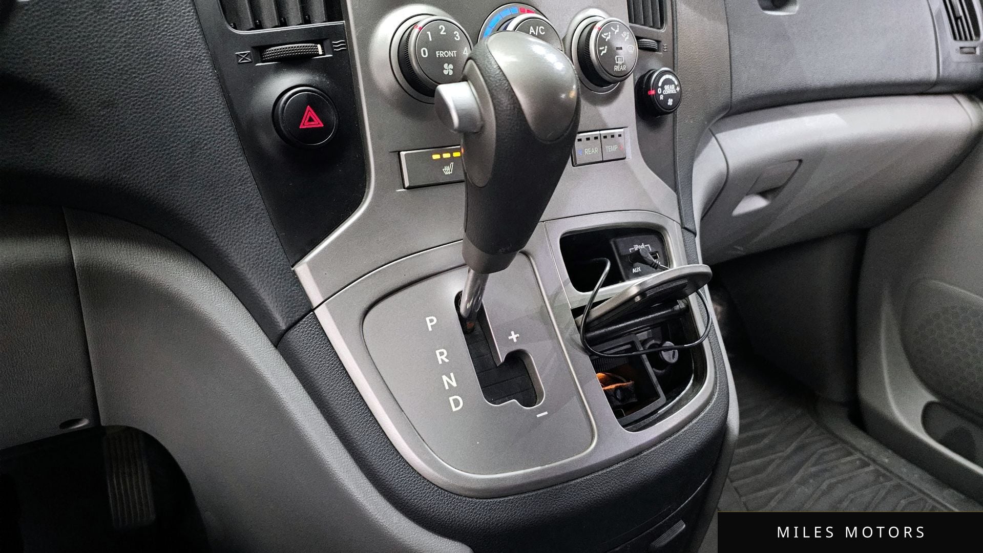 Hyundai Starex 2016 — миниатюра 12