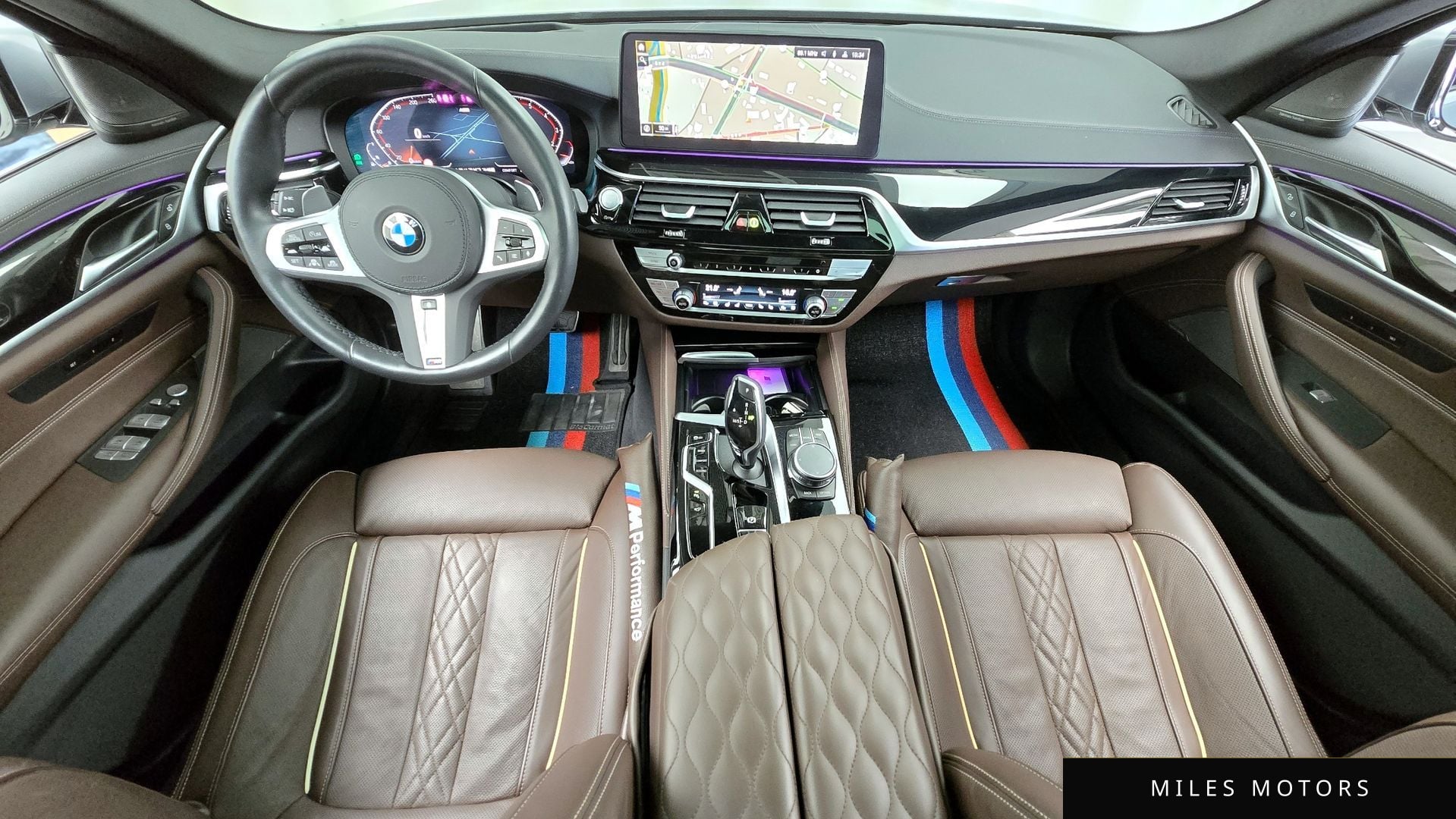BMW 5 Series (G30) 2023 — миниатюра 10