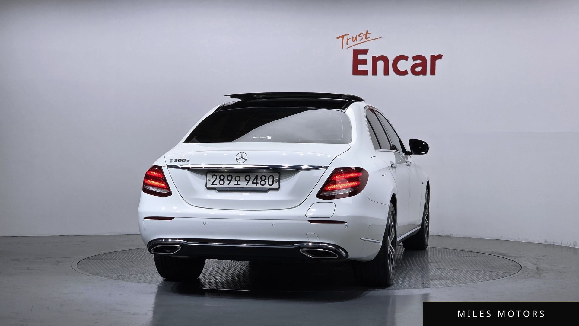 Mercedes-Benz E-Class W213 2019 — миниатюра 4