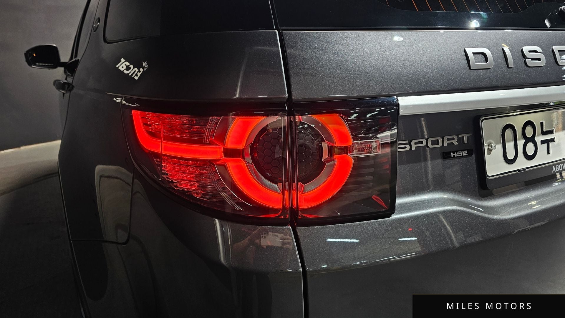 Land Rover Discovery Sport 2019 — миниатюра 9