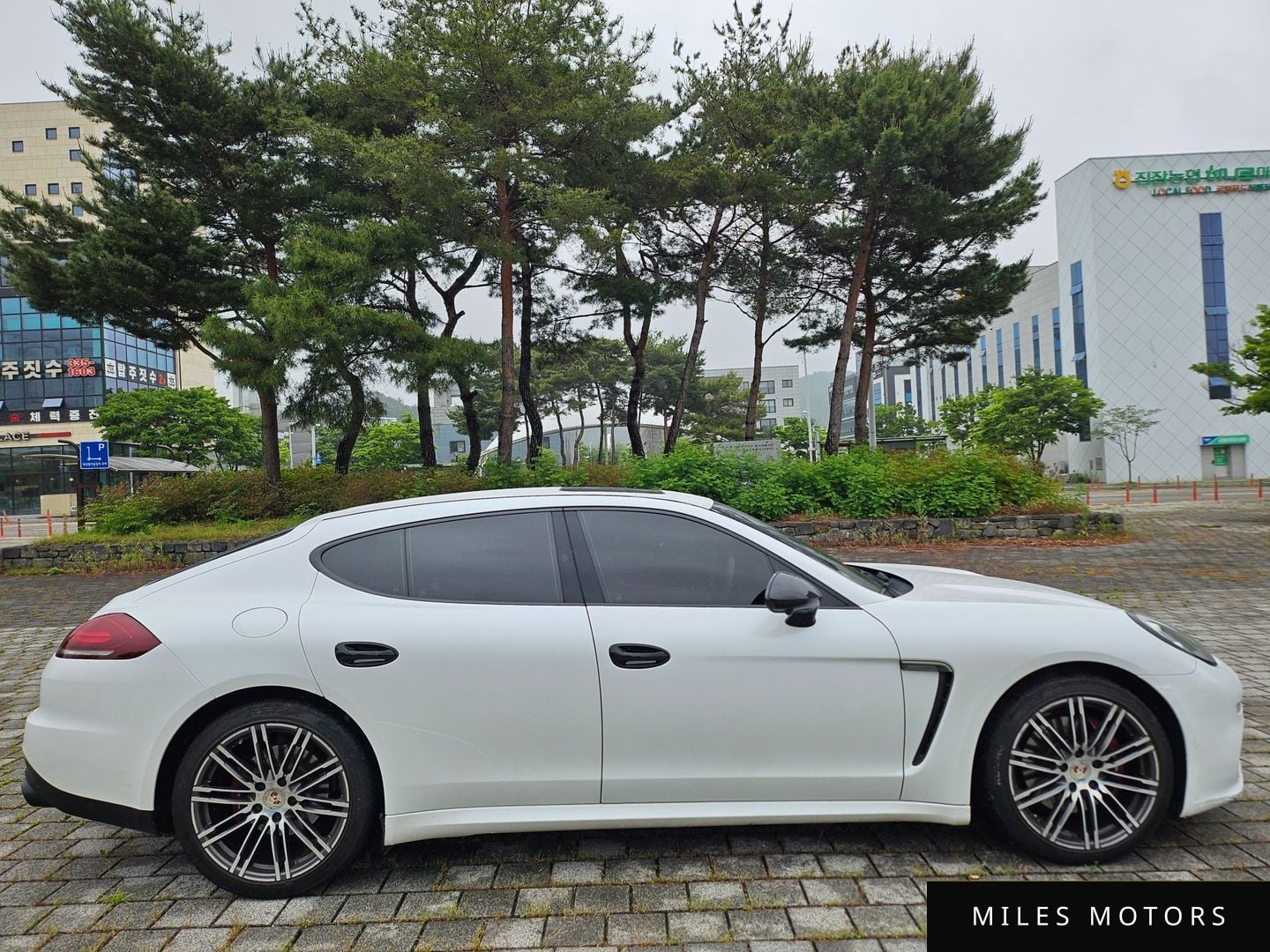 Porsche Panamera 2016 — миниатюра 5
