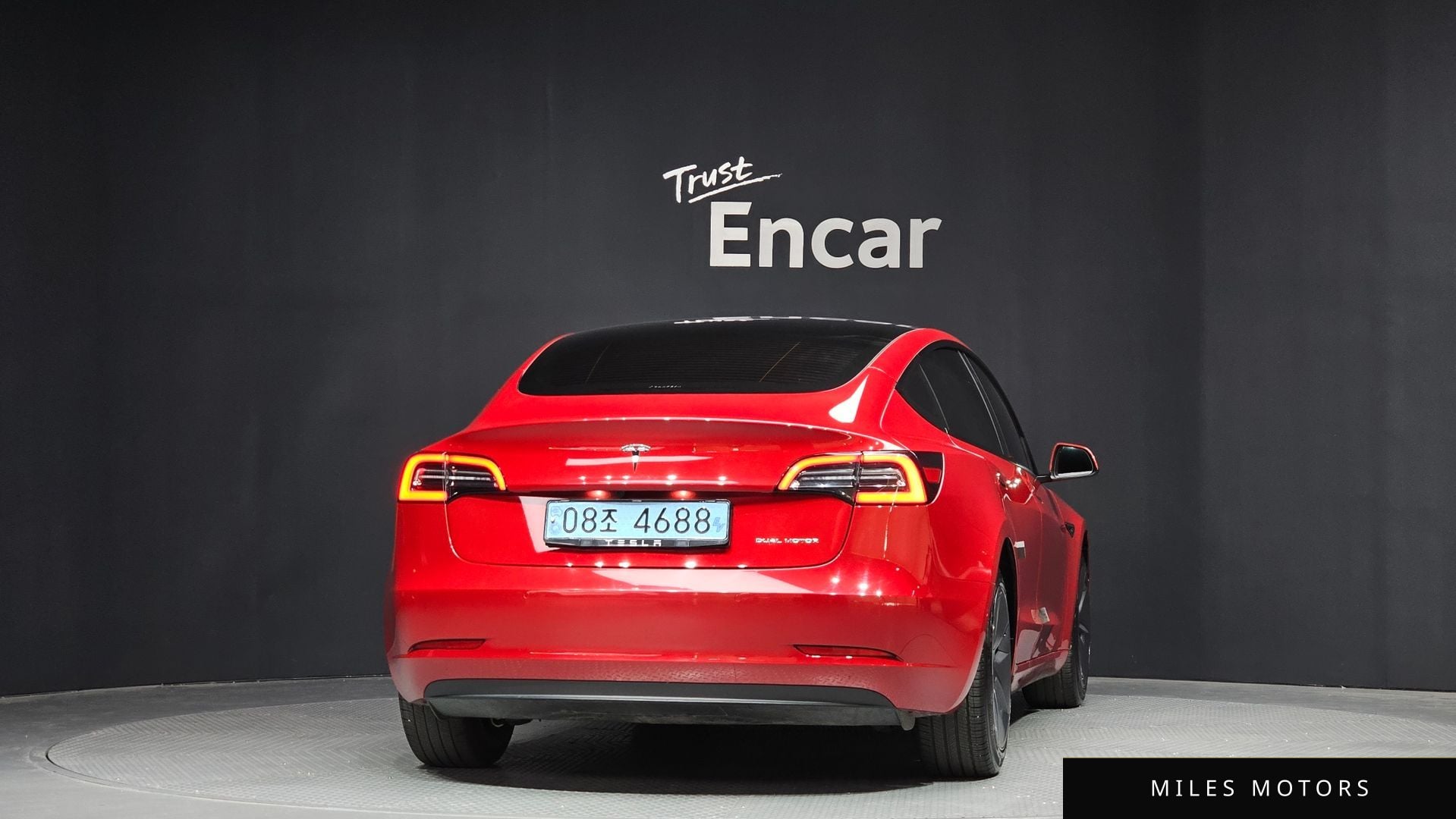 Tesla Model 3 2022 — миниатюра 4