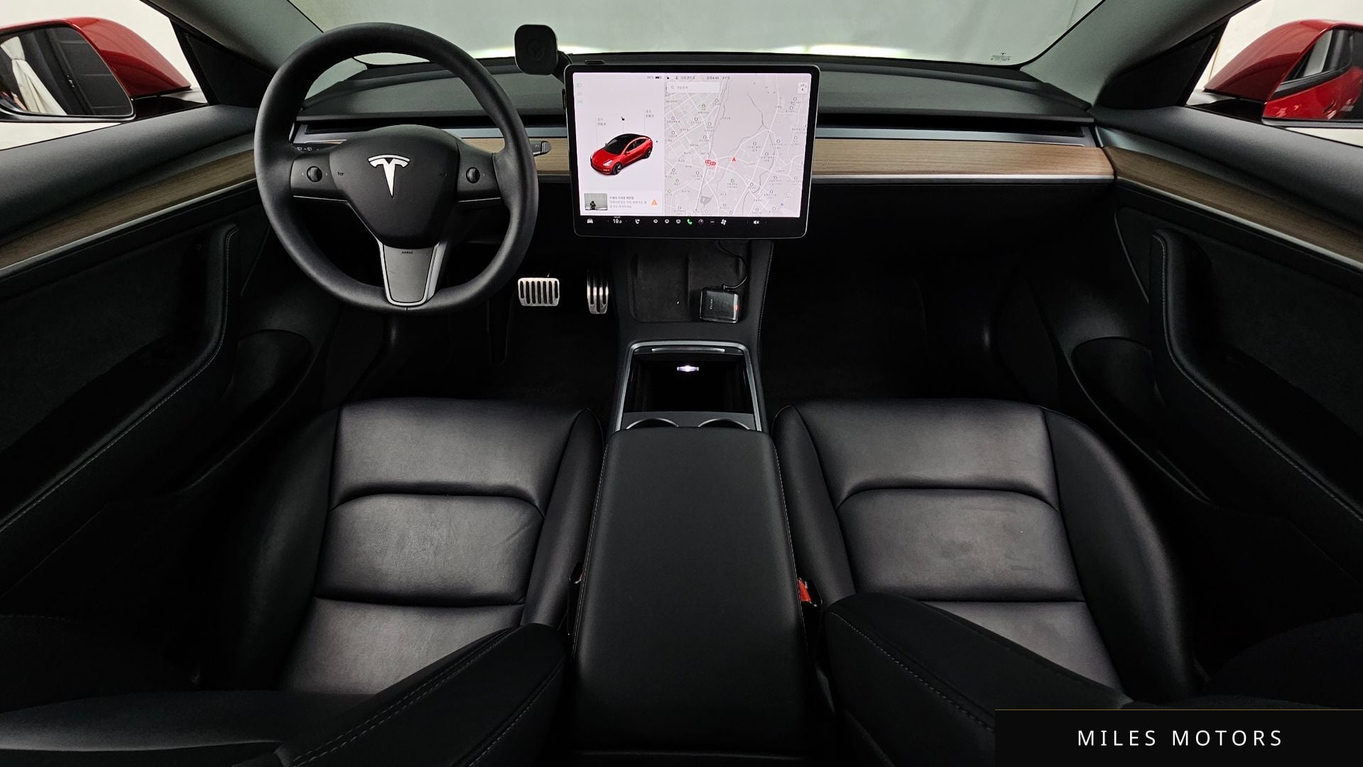Tesla Model 3 2022 — миниатюра 10
