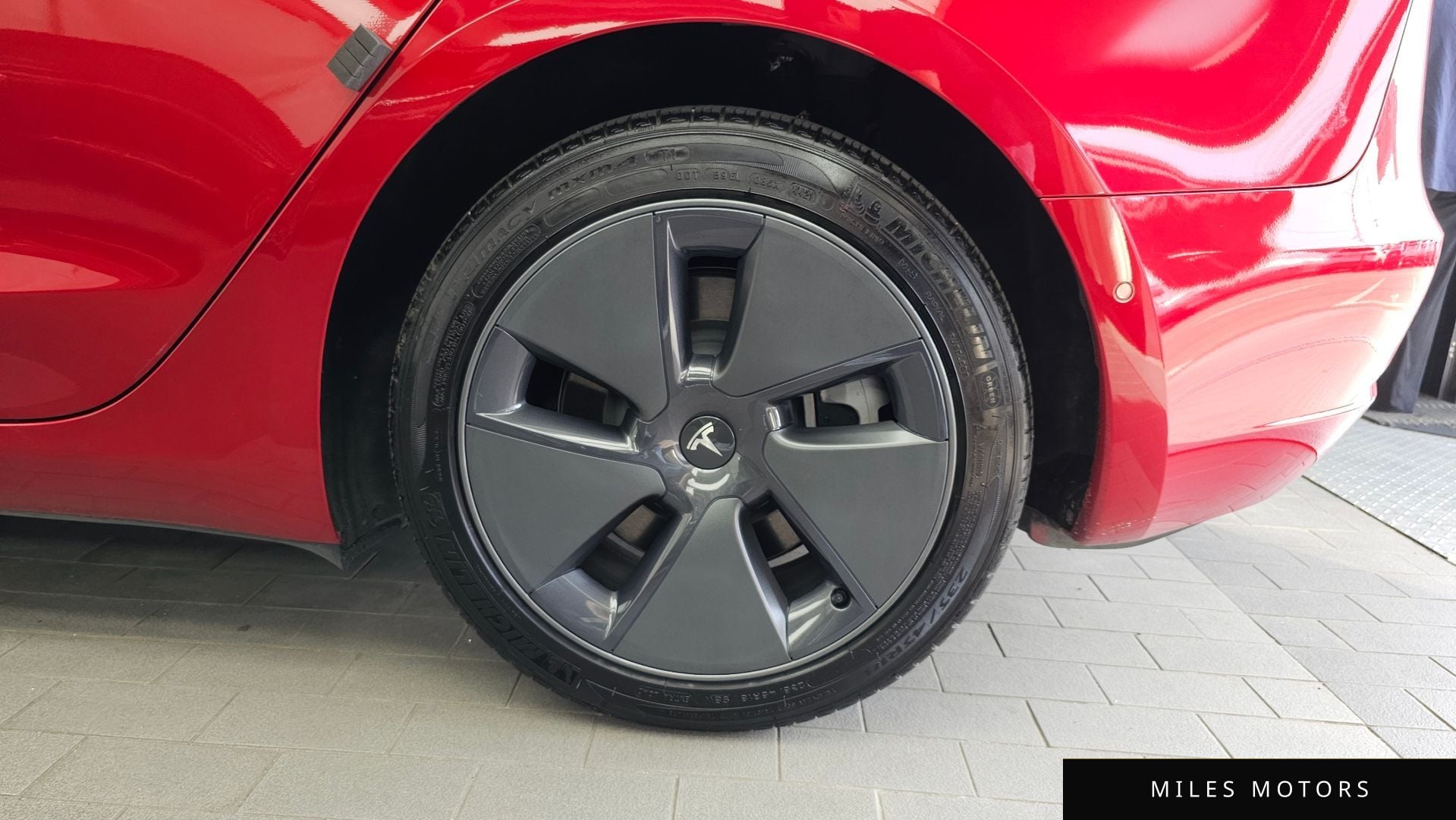 Tesla Model 3 2022 — миниатюра 7