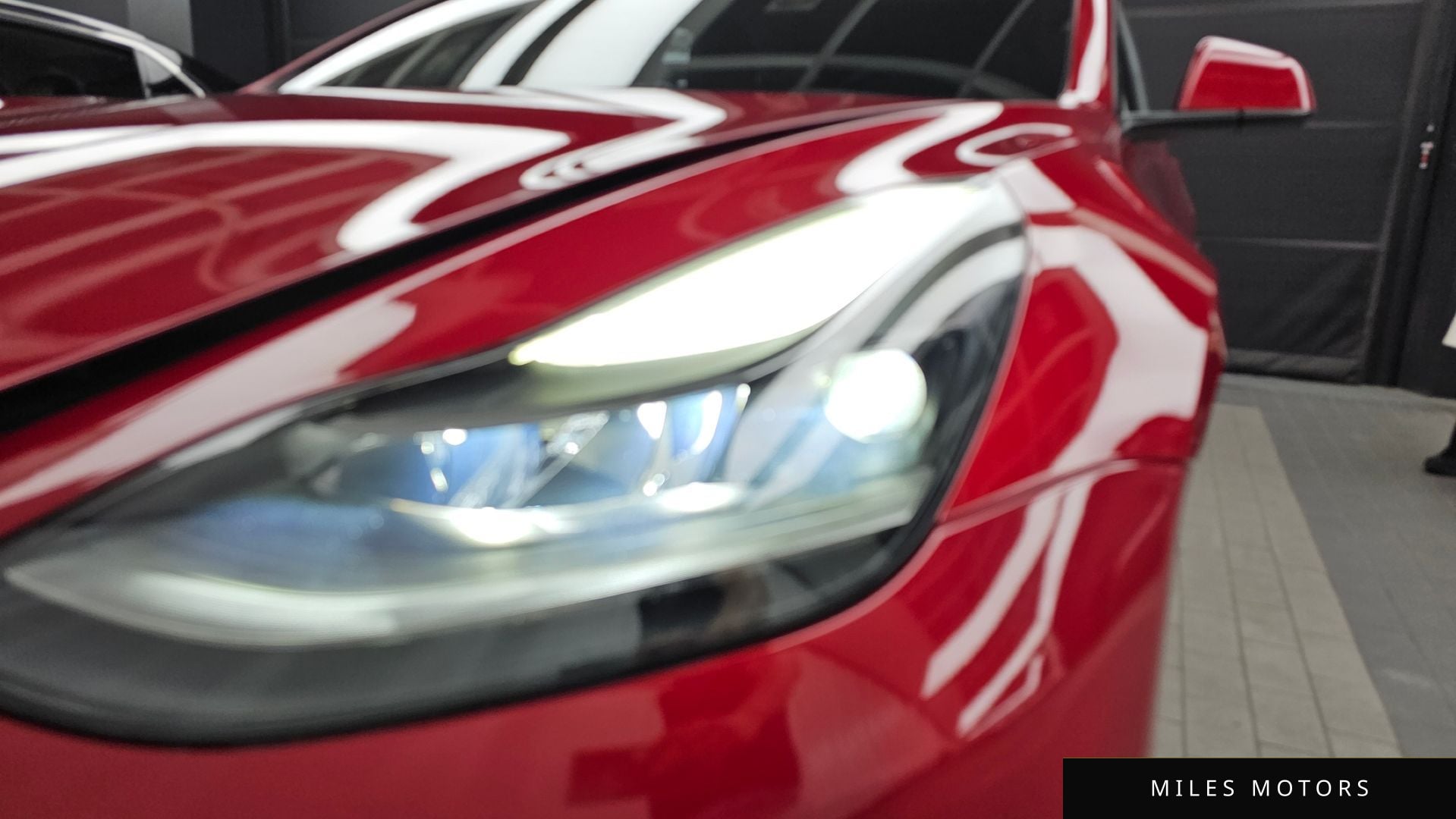 Tesla Model 3 2022 — миниатюра 8
