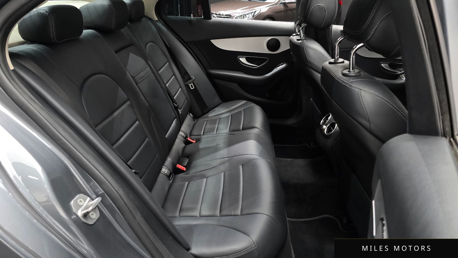 Mercedes-Benz C-Class W205 2018 — миниатюра 11