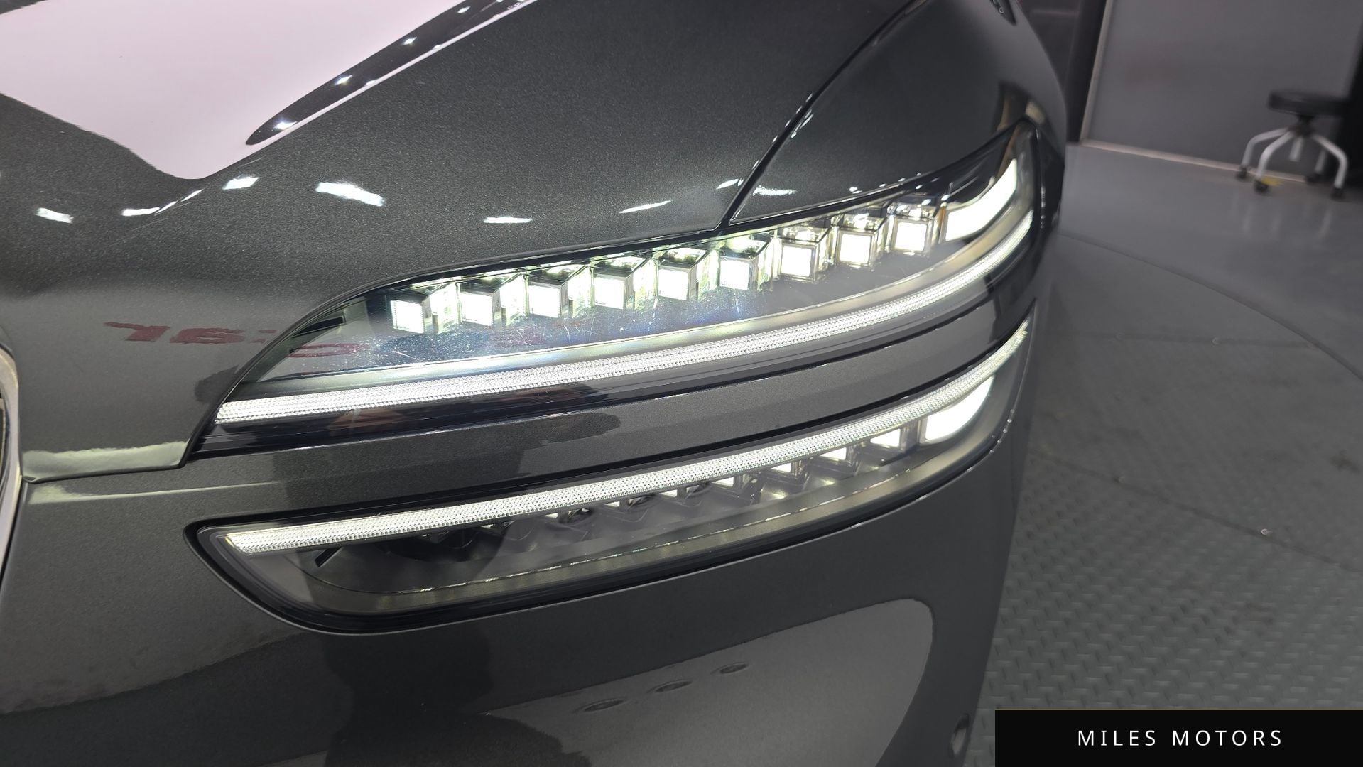 Genesis GV70 2025 — миниатюра 8