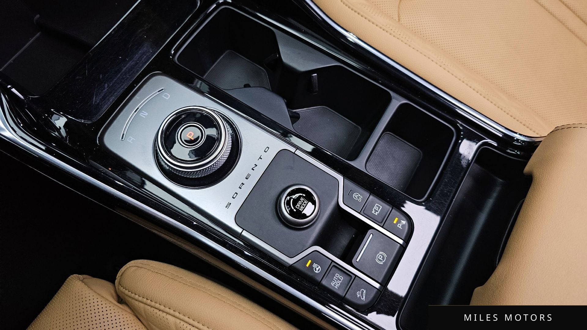 Kia Sorento 2022 — миниатюра 12