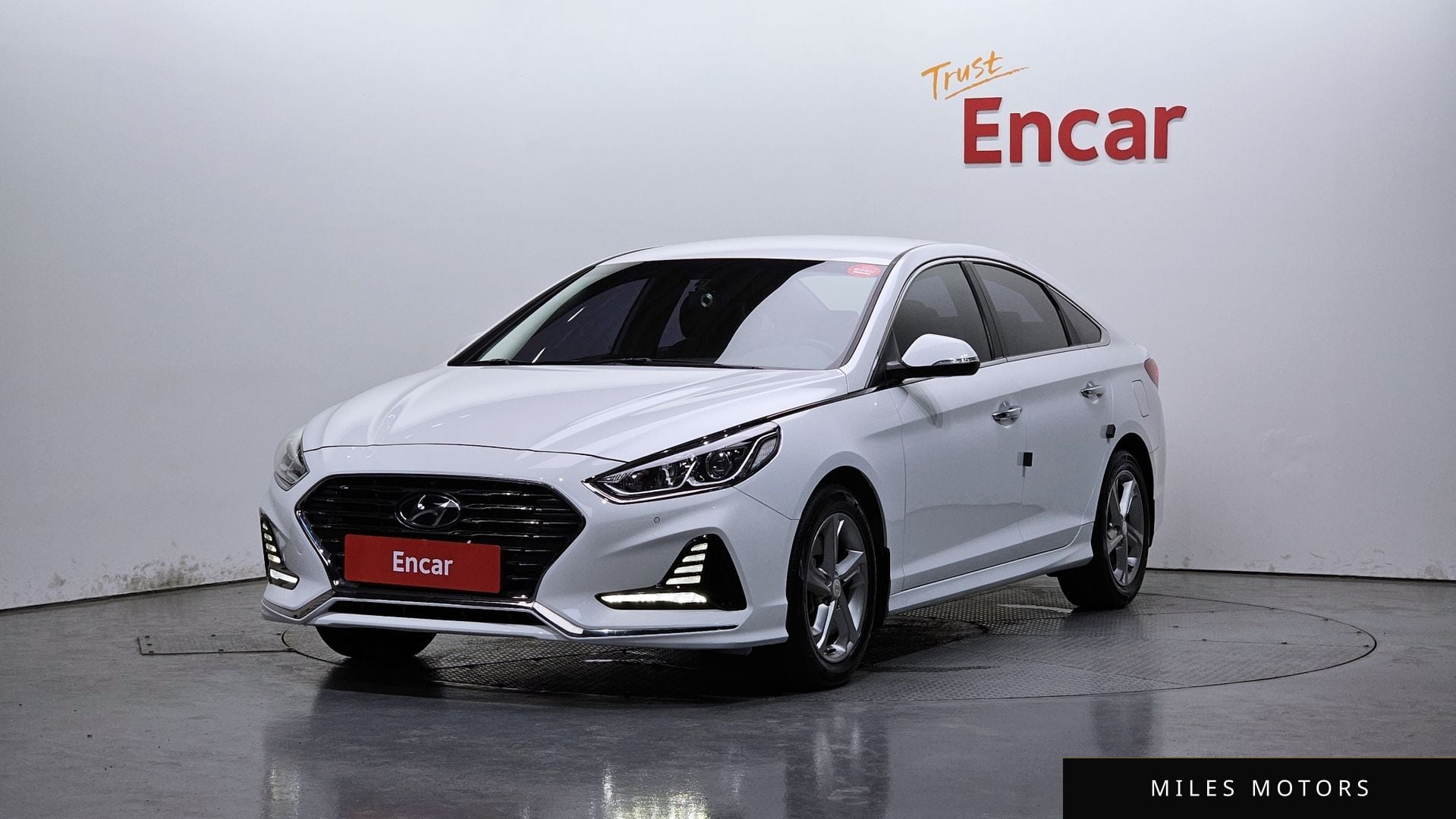 Hyundai Sonata 2019 — фото 1 из 12