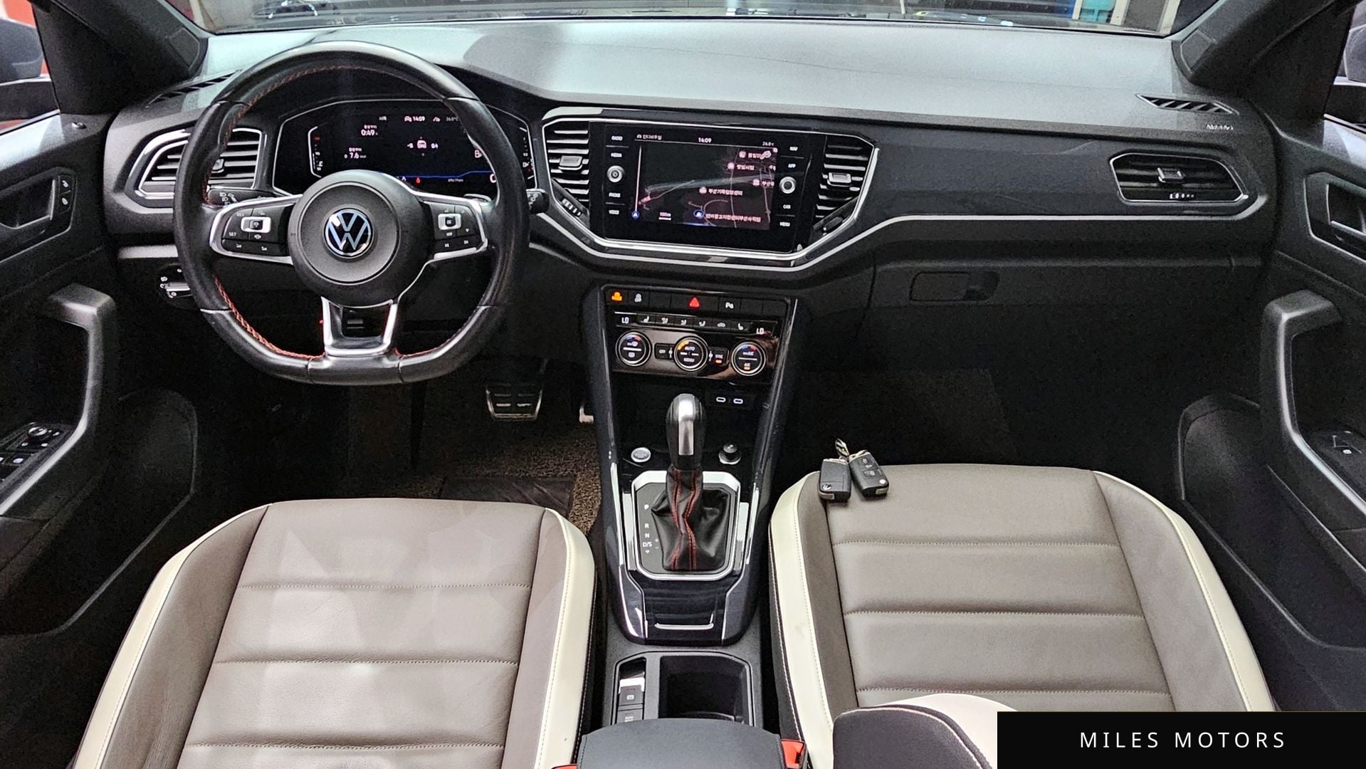 Volkswagen T-Roc 2021 — миниатюра 10