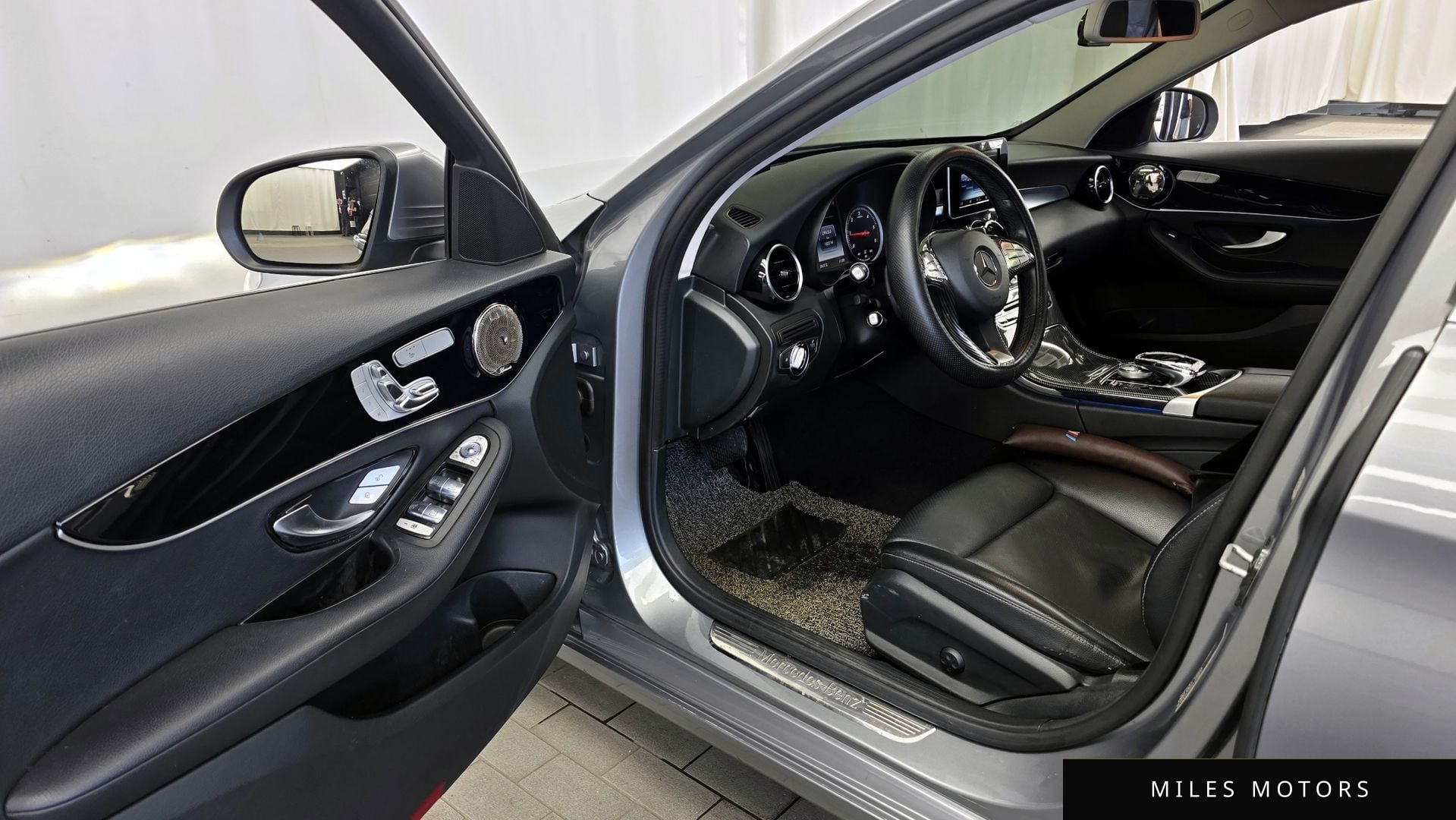Mercedes-Benz C-Class W205 2016 — миниатюра 10