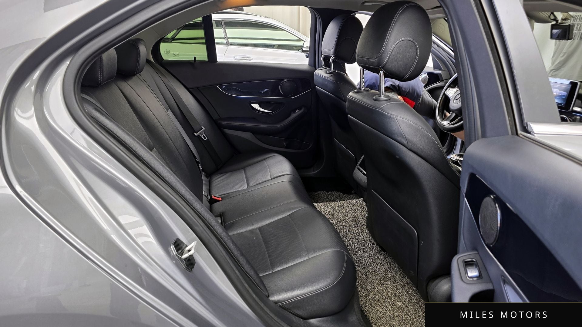 Mercedes-Benz C-Class W205 2016 — миниатюра 12