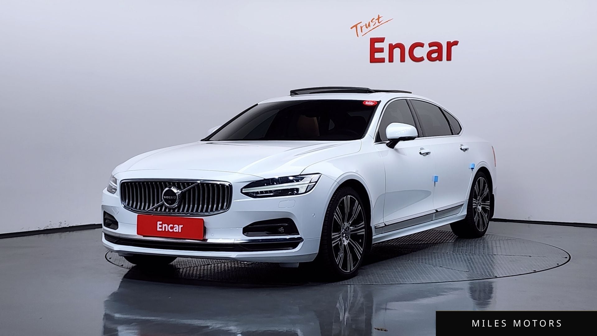 Volvo S90 2021 — фото 1 из 12