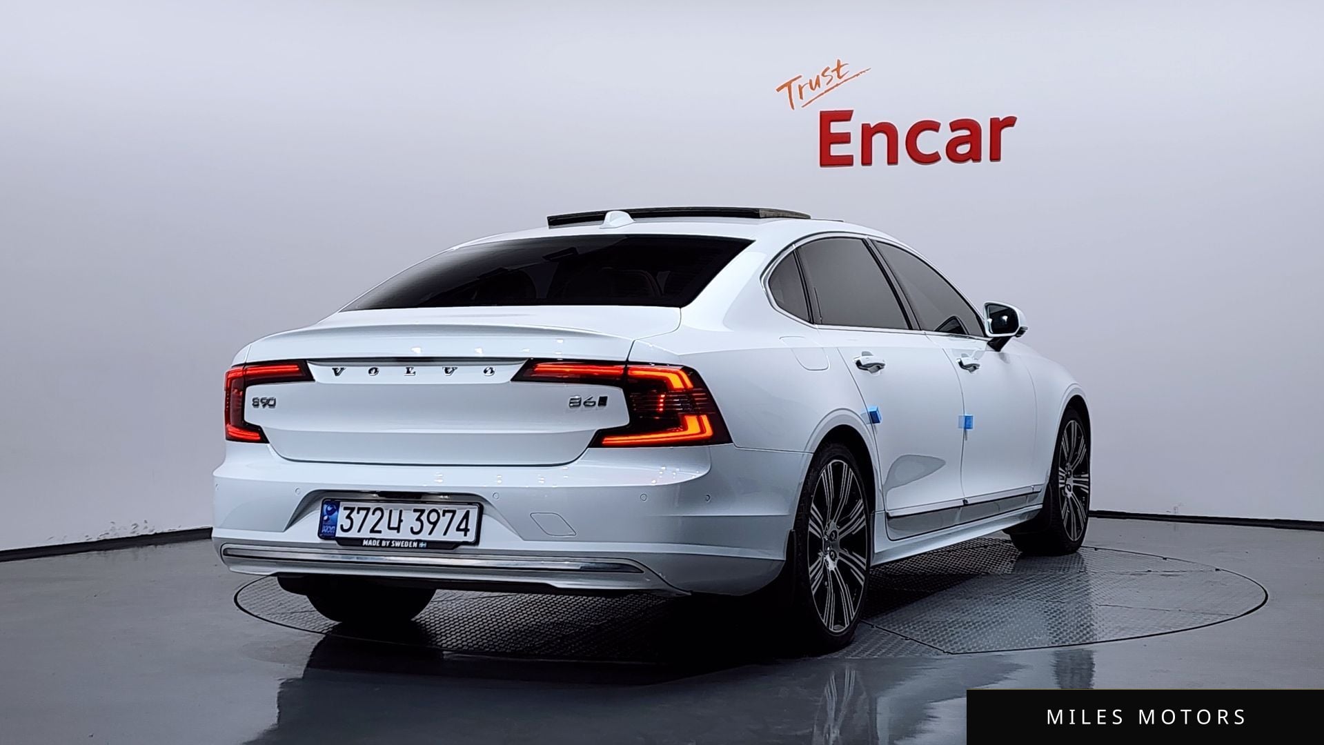 Volvo S90 2021 — миниатюра 2