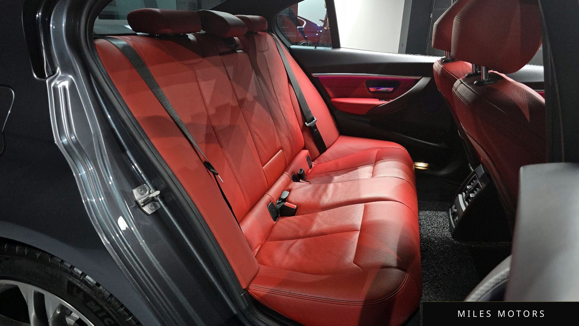 BMW 3 Series (F30) 2018 — миниатюра 11