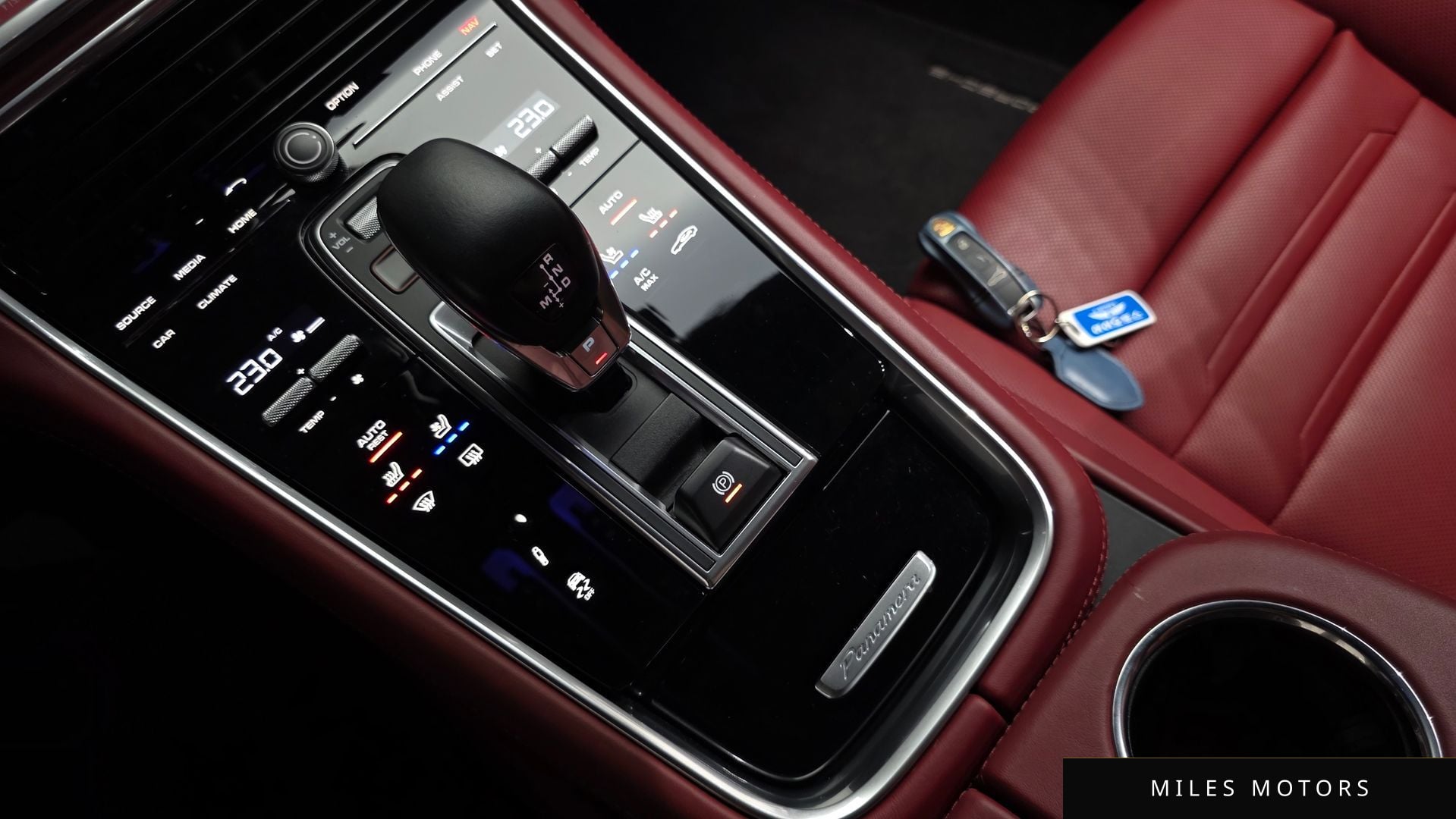 Porsche Panamera 2020 — миниатюра 11