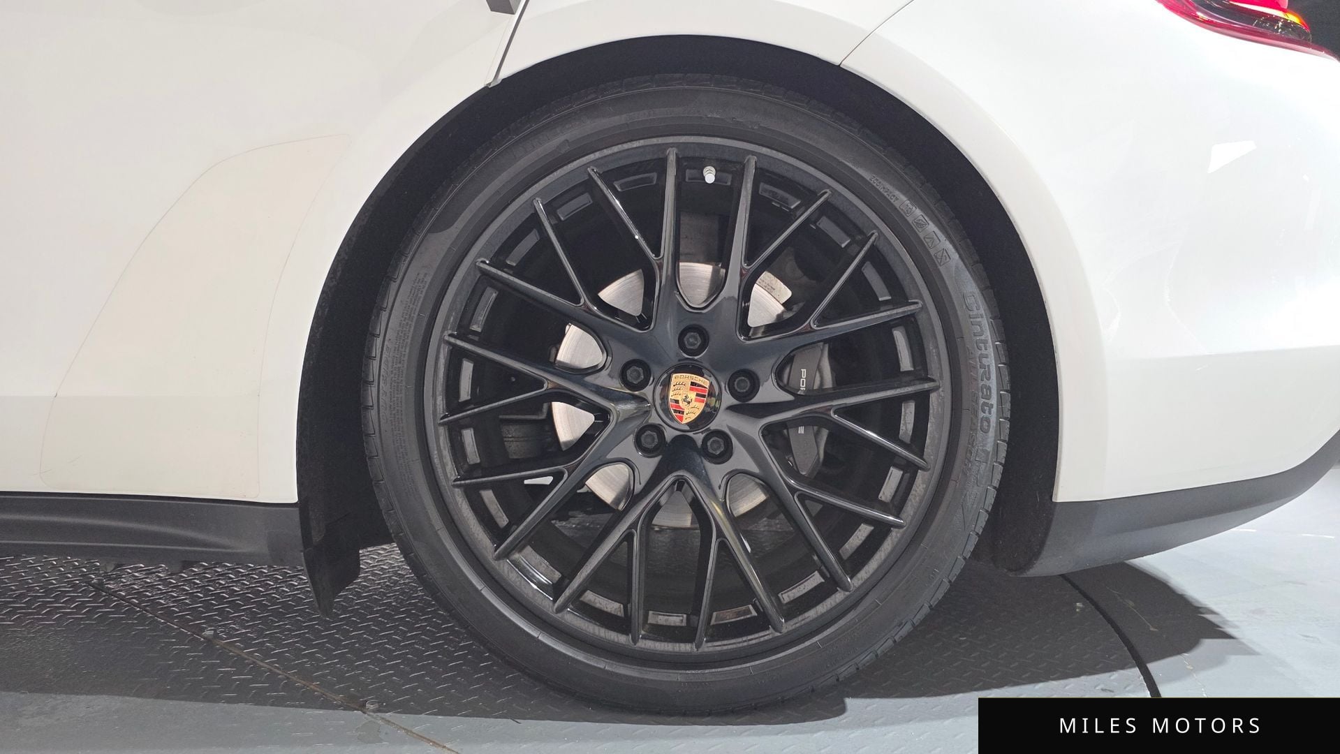 Porsche Panamera 2020 — миниатюра 6