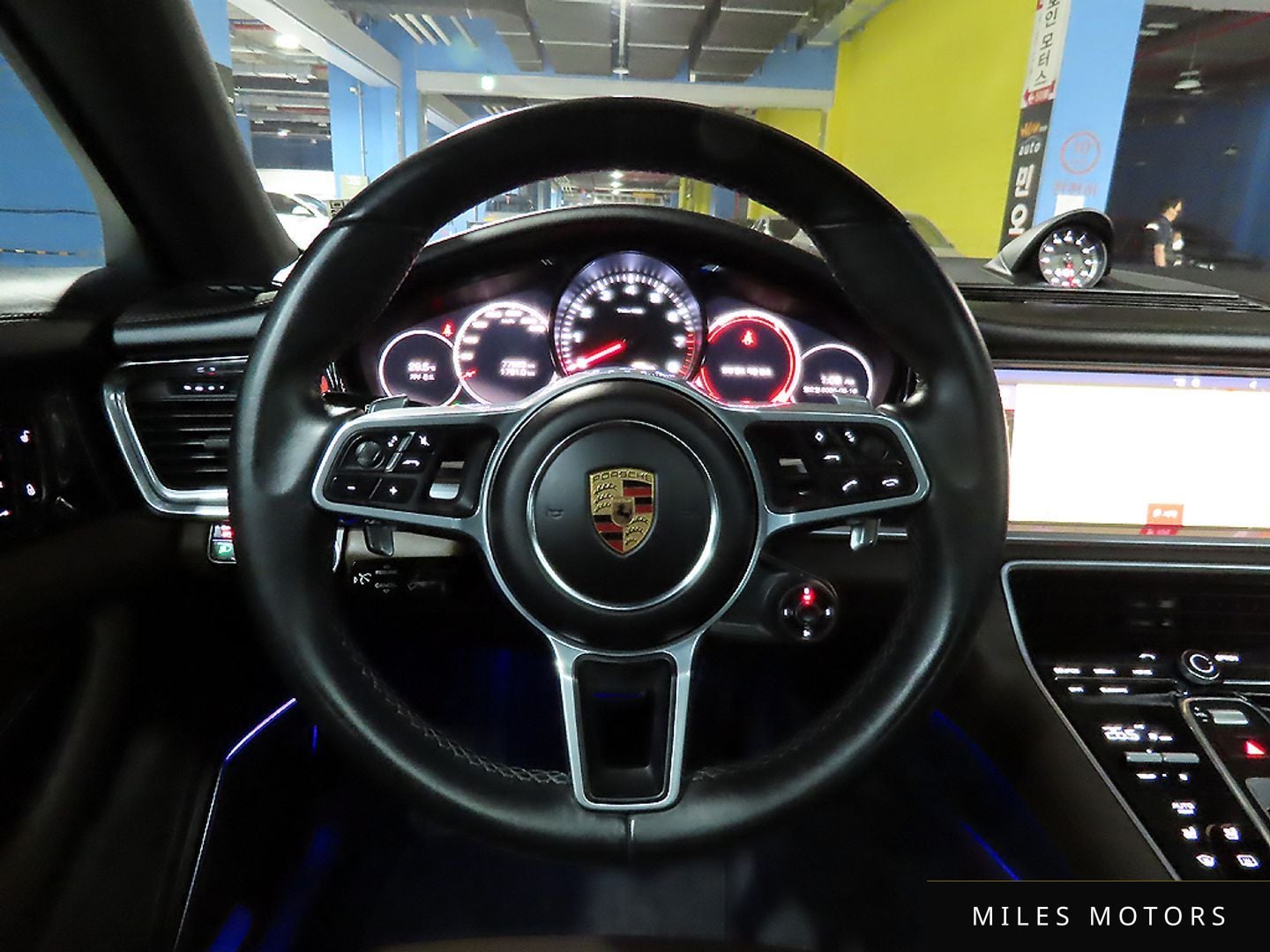 Porsche Panamera 2018 — миниатюра 6