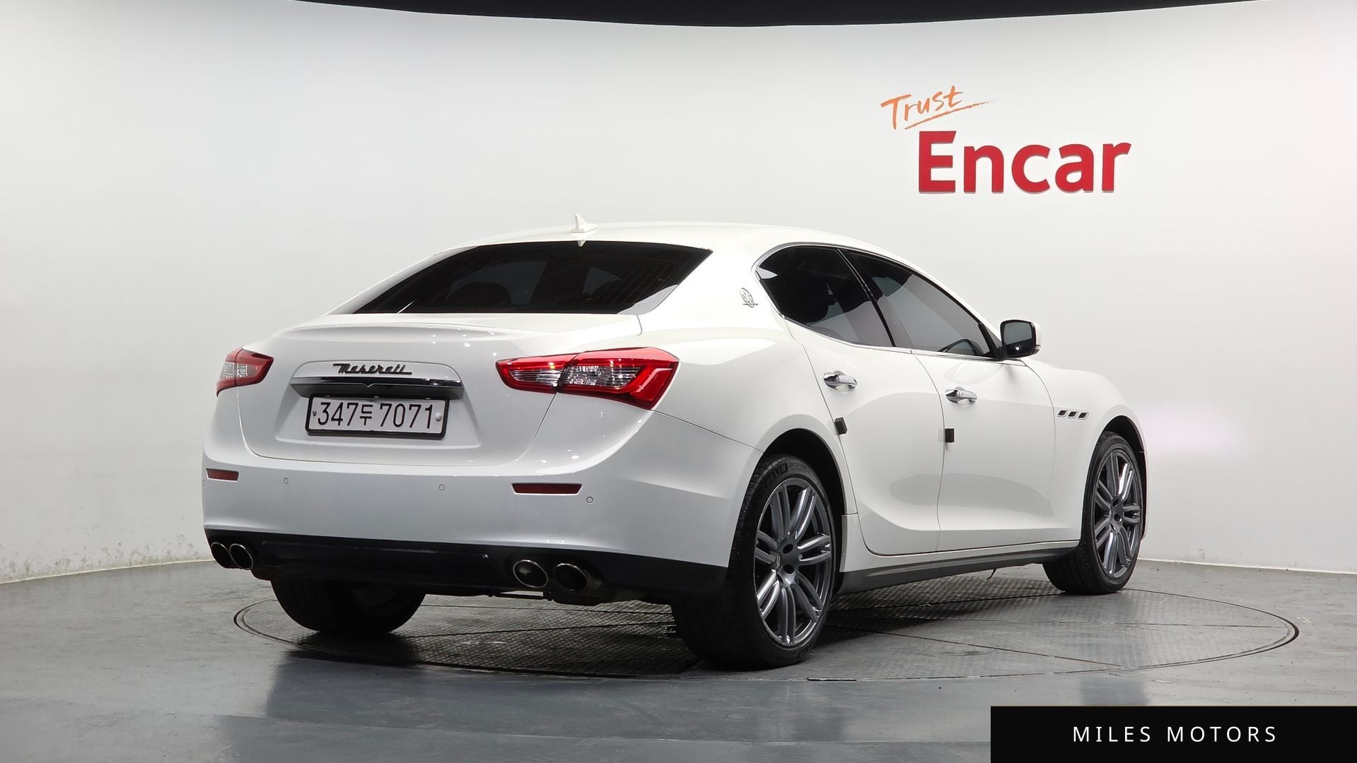 Maserati Ghibli 2014 — миниатюра 2