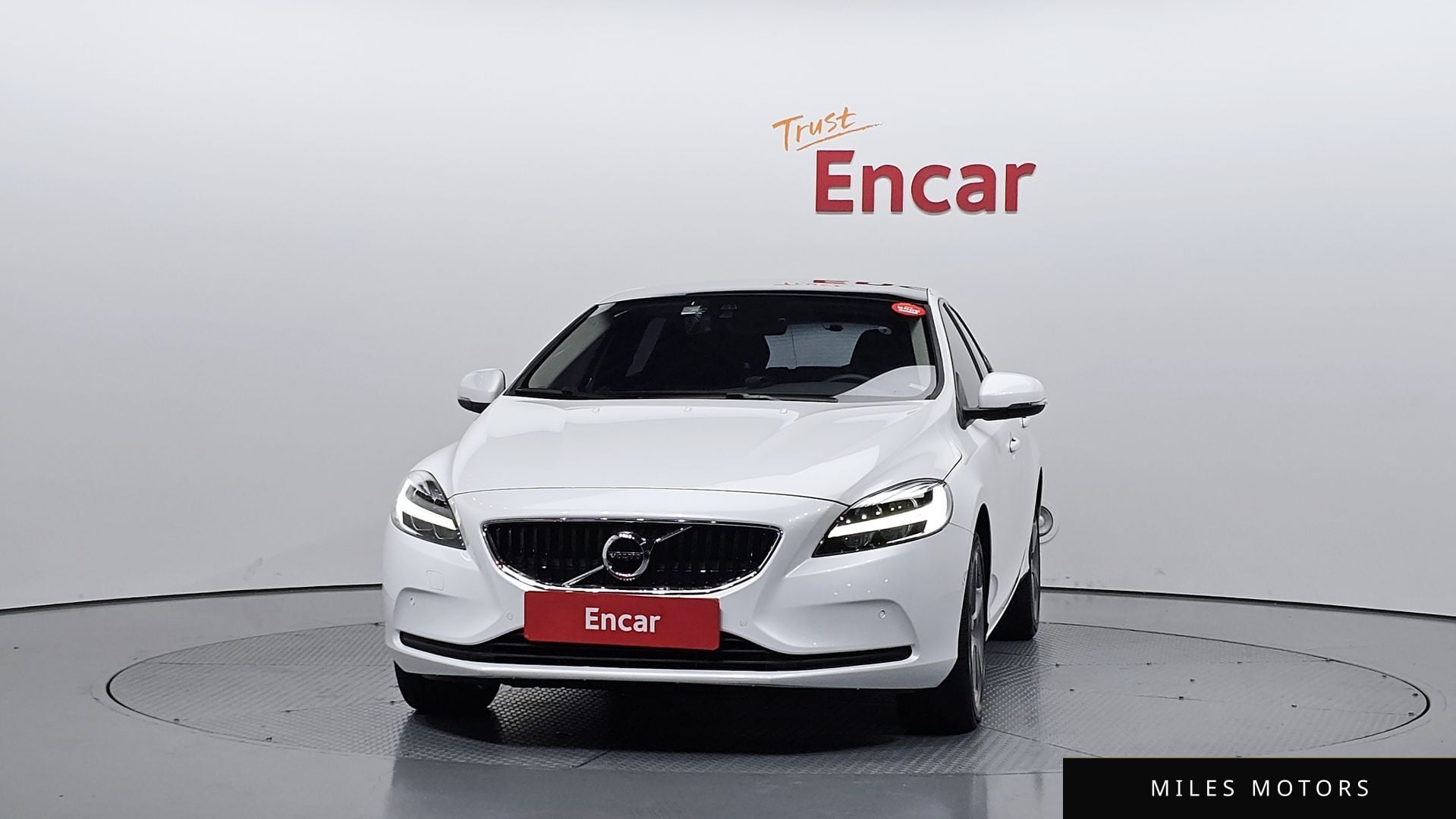 Volvo V40 2017 — миниатюра 3