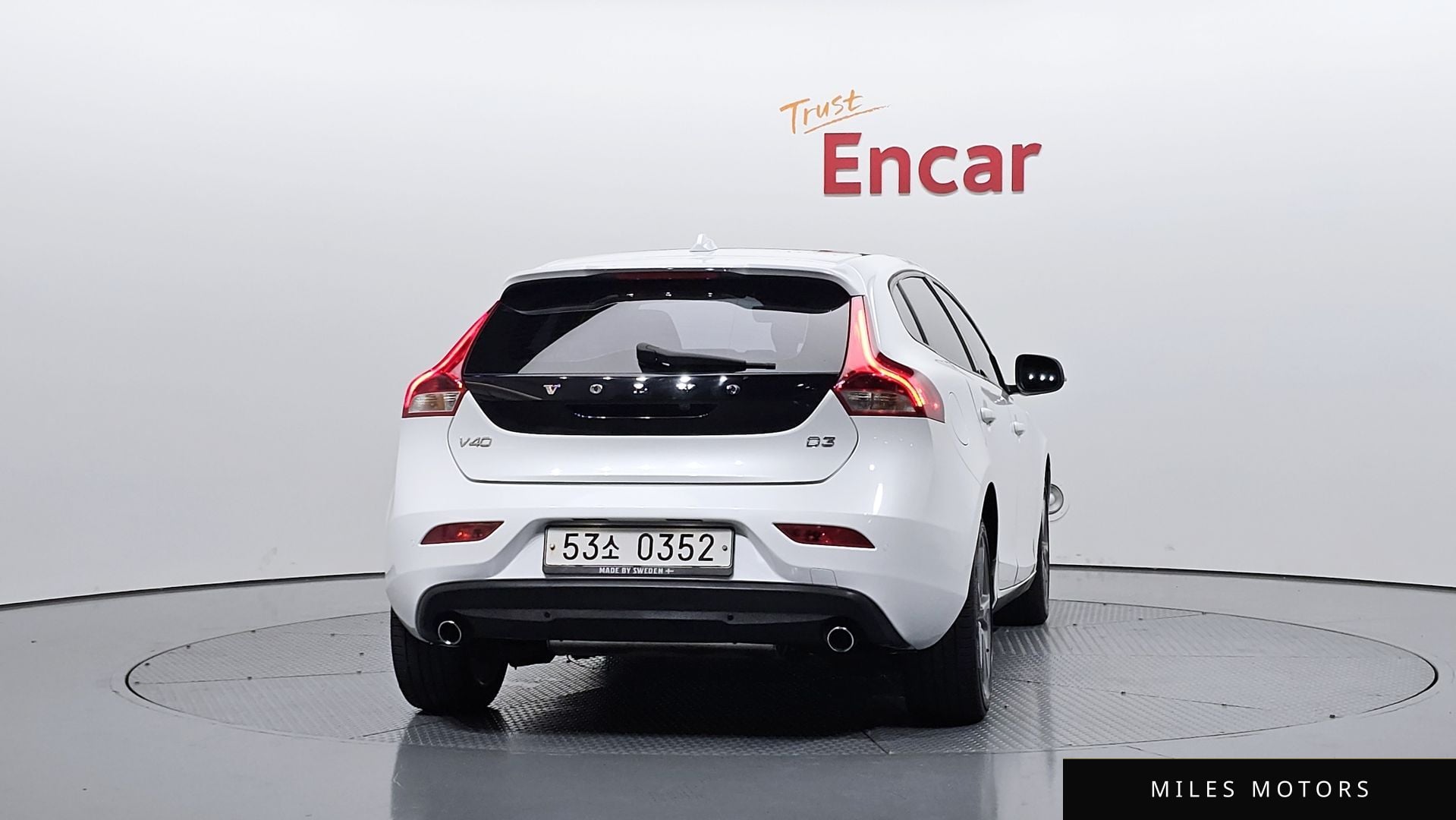 Volvo V40 2017 — миниатюра 4