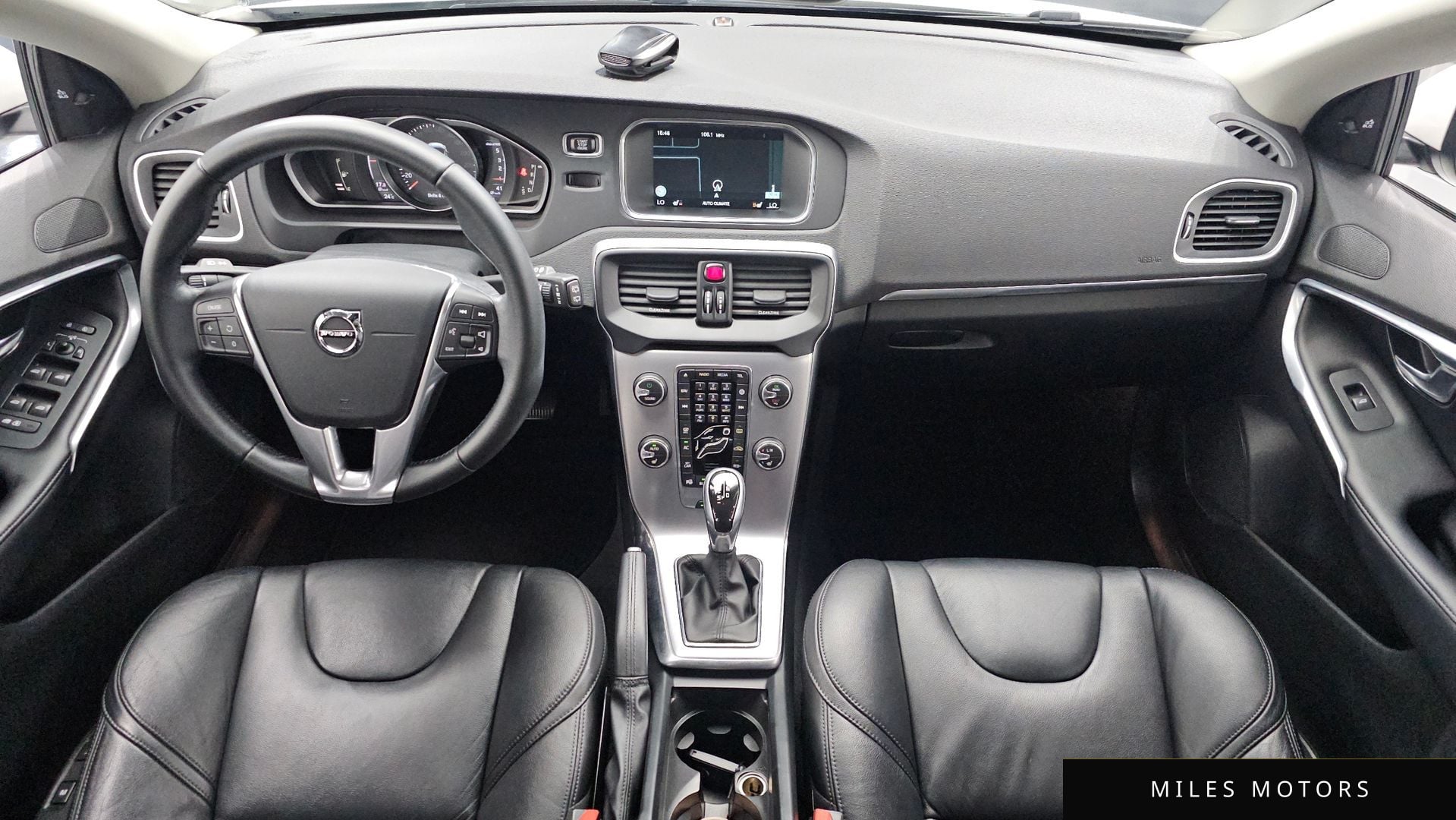 Volvo V40 2017 — миниатюра 7