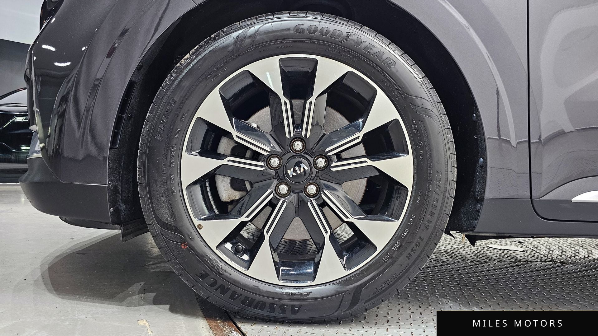 Kia Carnival 2021 — миниатюра 5