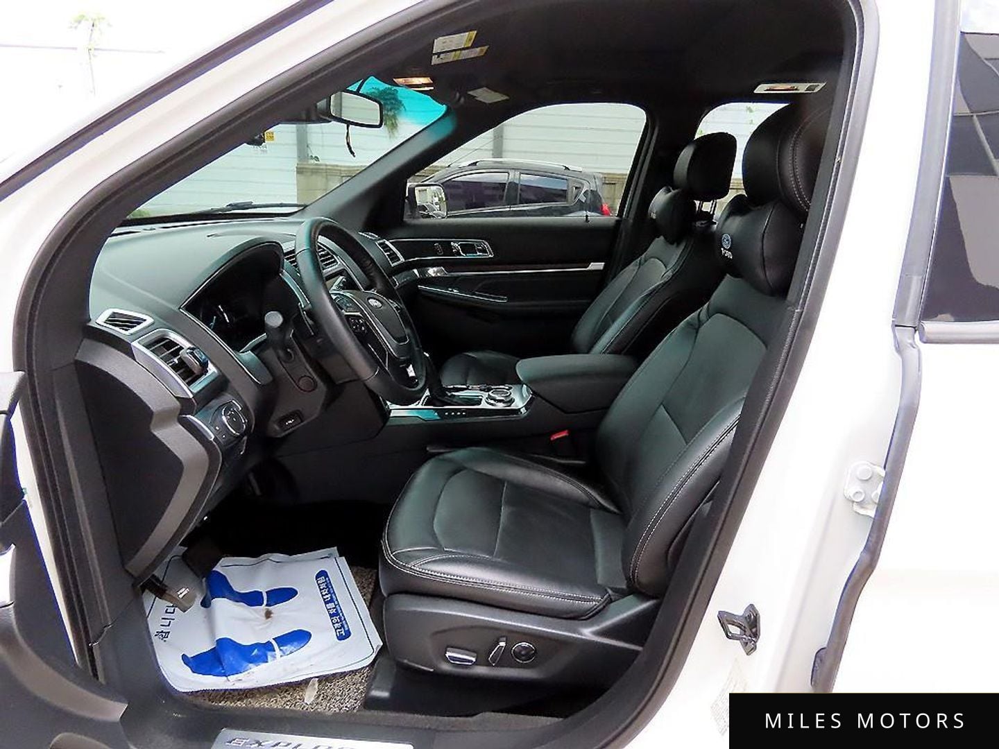 Ford Explorer 2016 — миниатюра 5