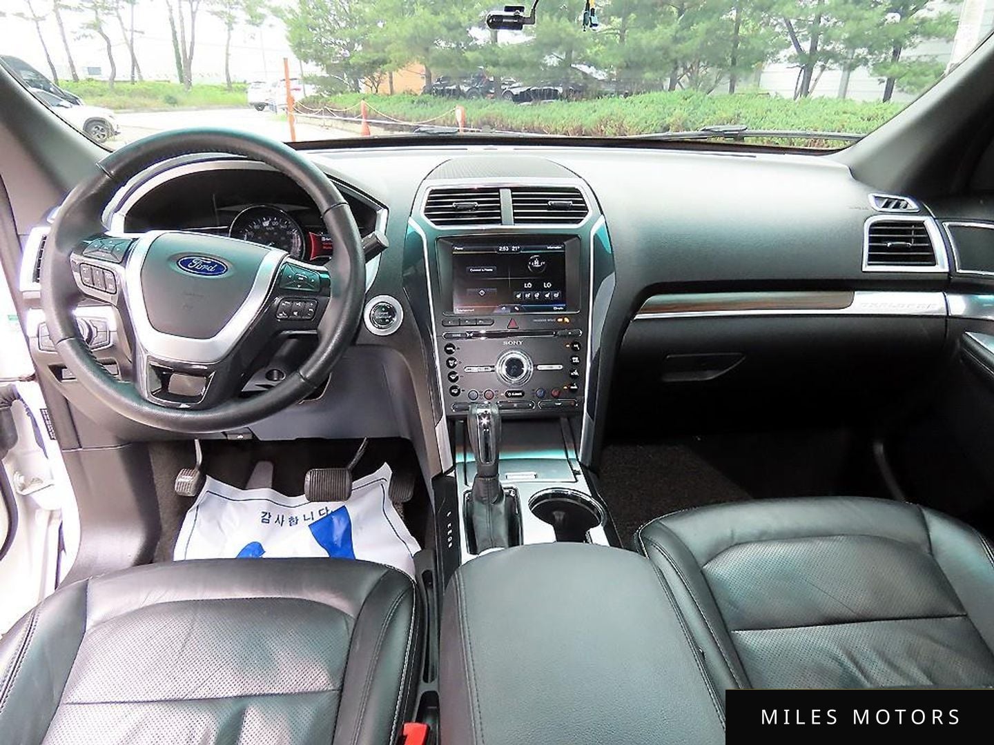 Ford Explorer 2016 — миниатюра 7