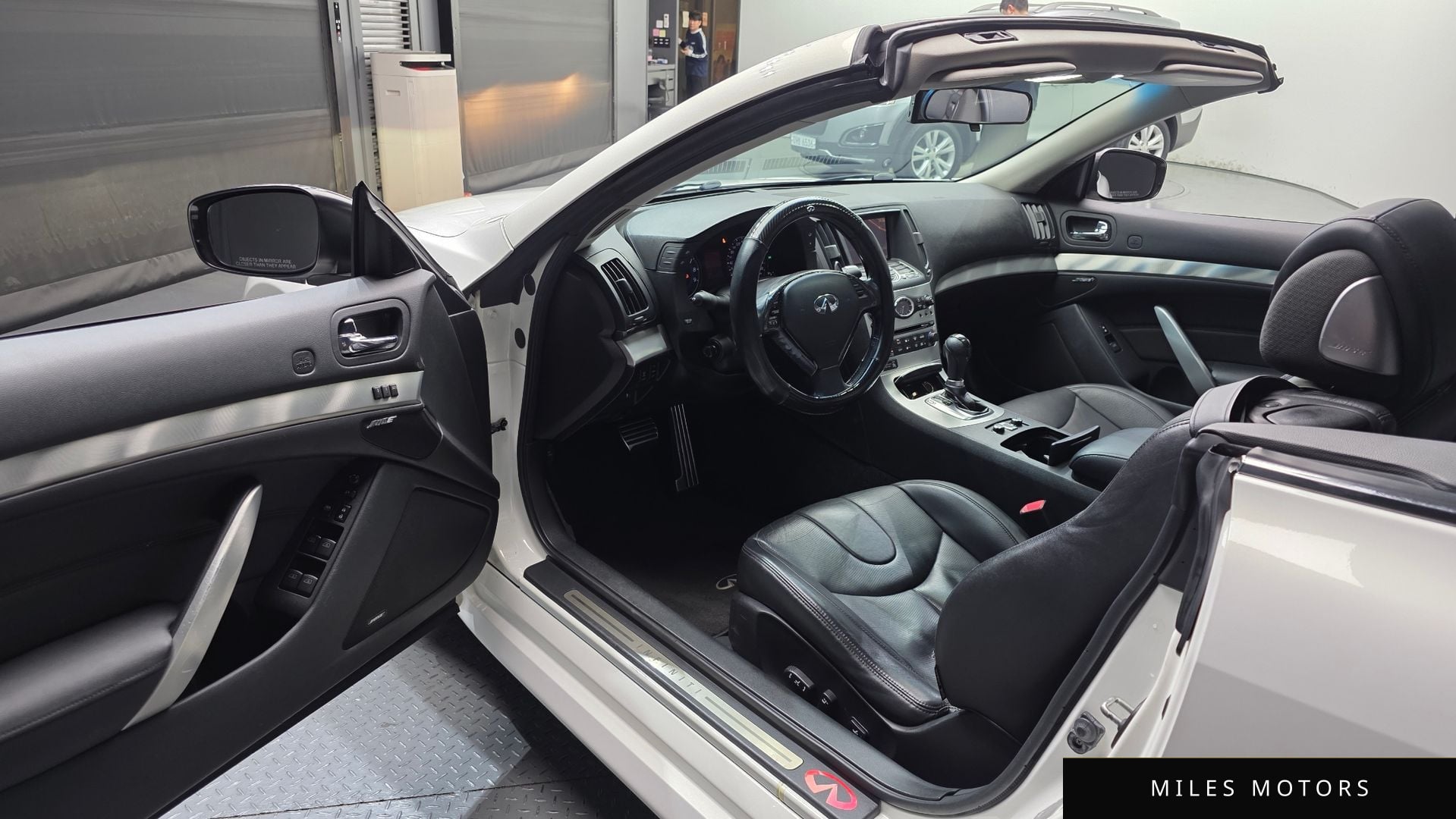 Infiniti G37 2009 — миниатюра 10