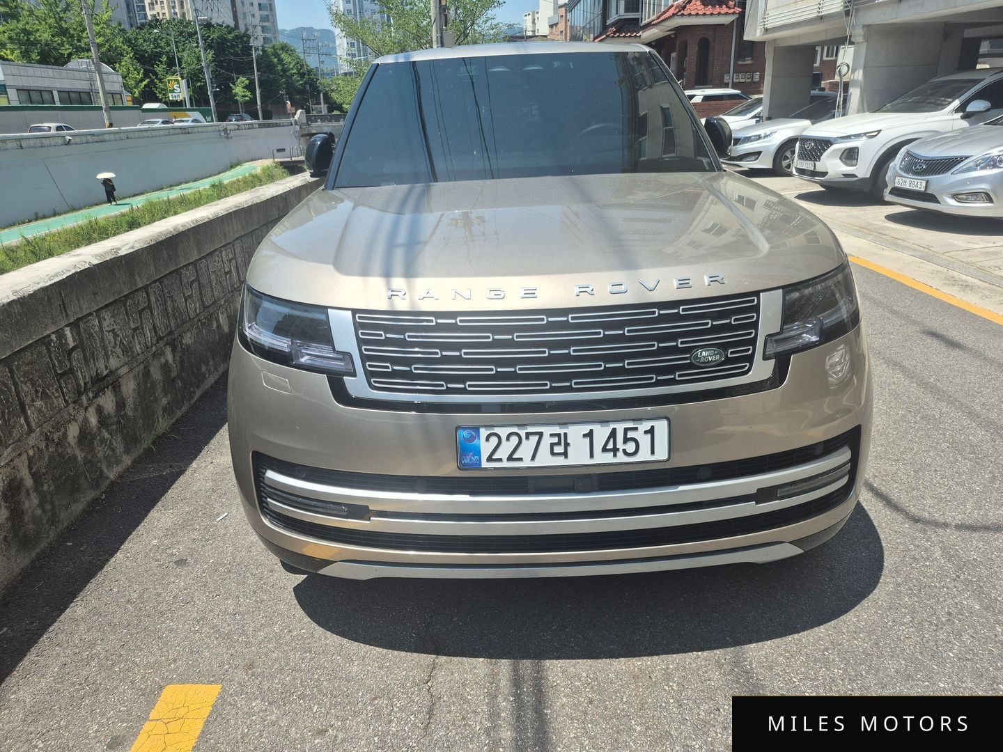 Land Rover Range Rover 2025 — миниатюра 7