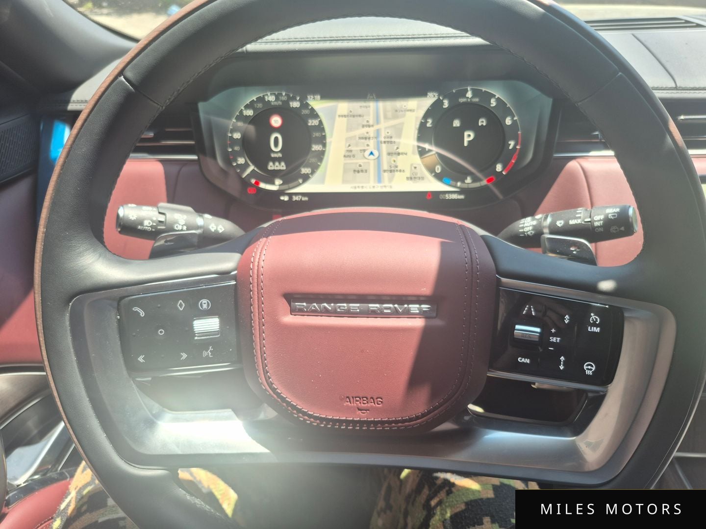 Land Rover Range Rover 2025 — миниатюра 9